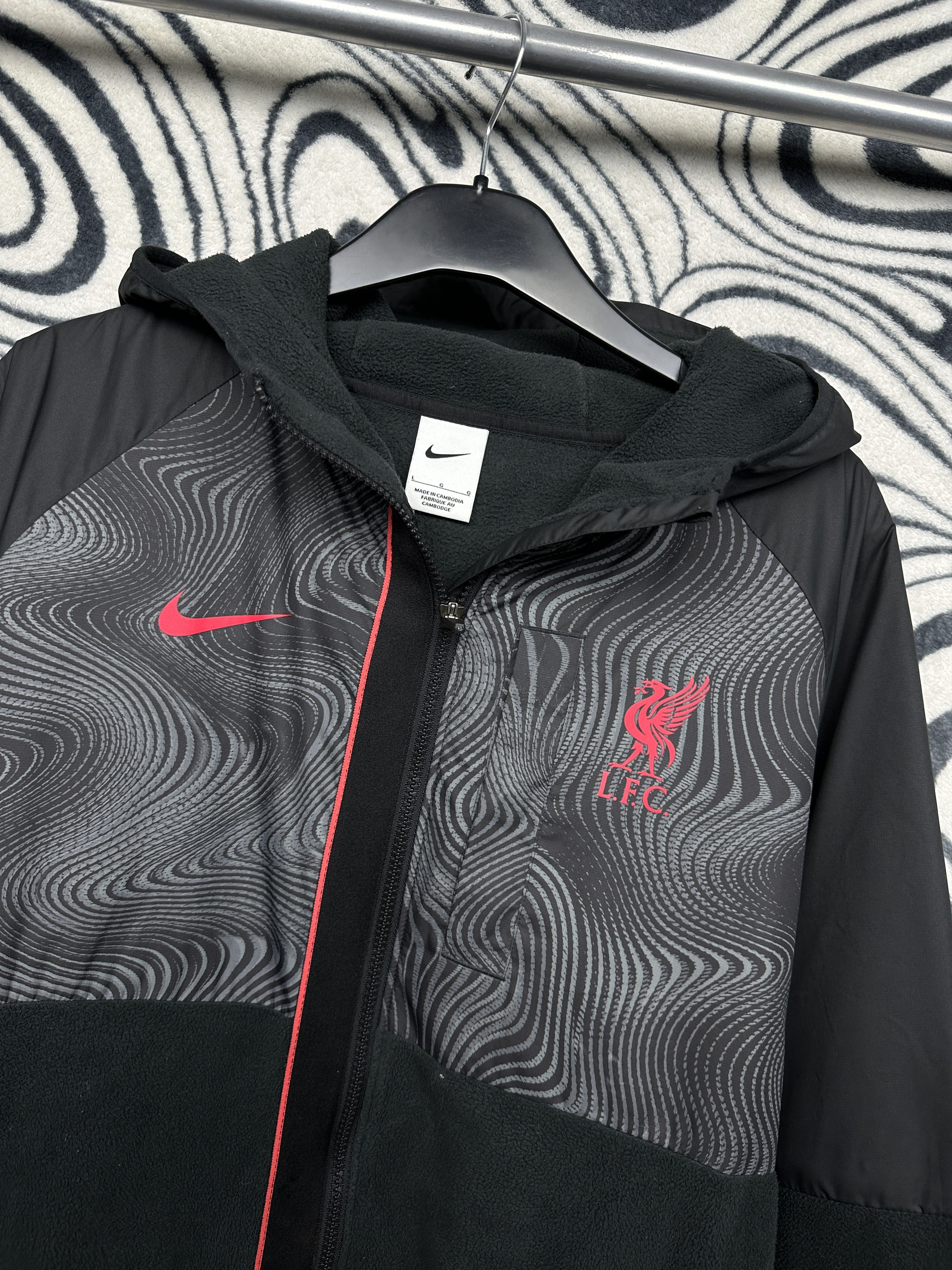 Nike Nike Liverpool Big Swoosh Nylon + Fleece Jacket Y2K Size US L / EU 52-54 / 3 - 4 Thumbnail