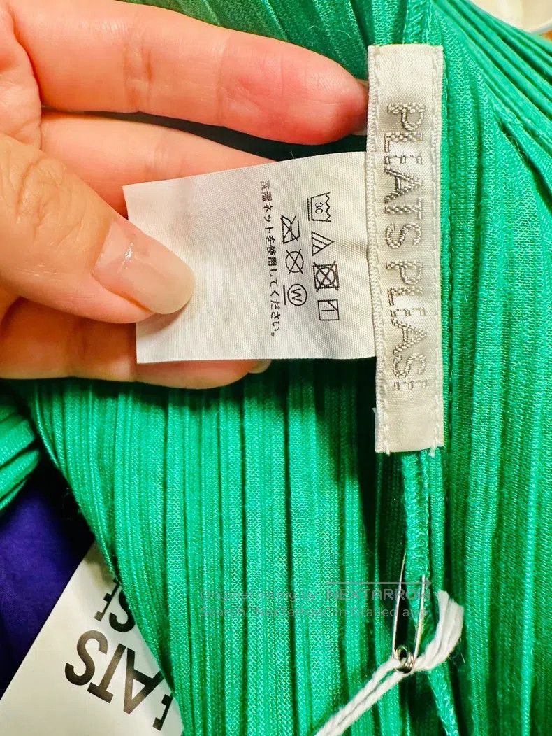 Issey Miyake Issey Miyake Green Crew Neck Button Cardigan Top Size L / US 10 / IT 46 - 2 Thumbnail