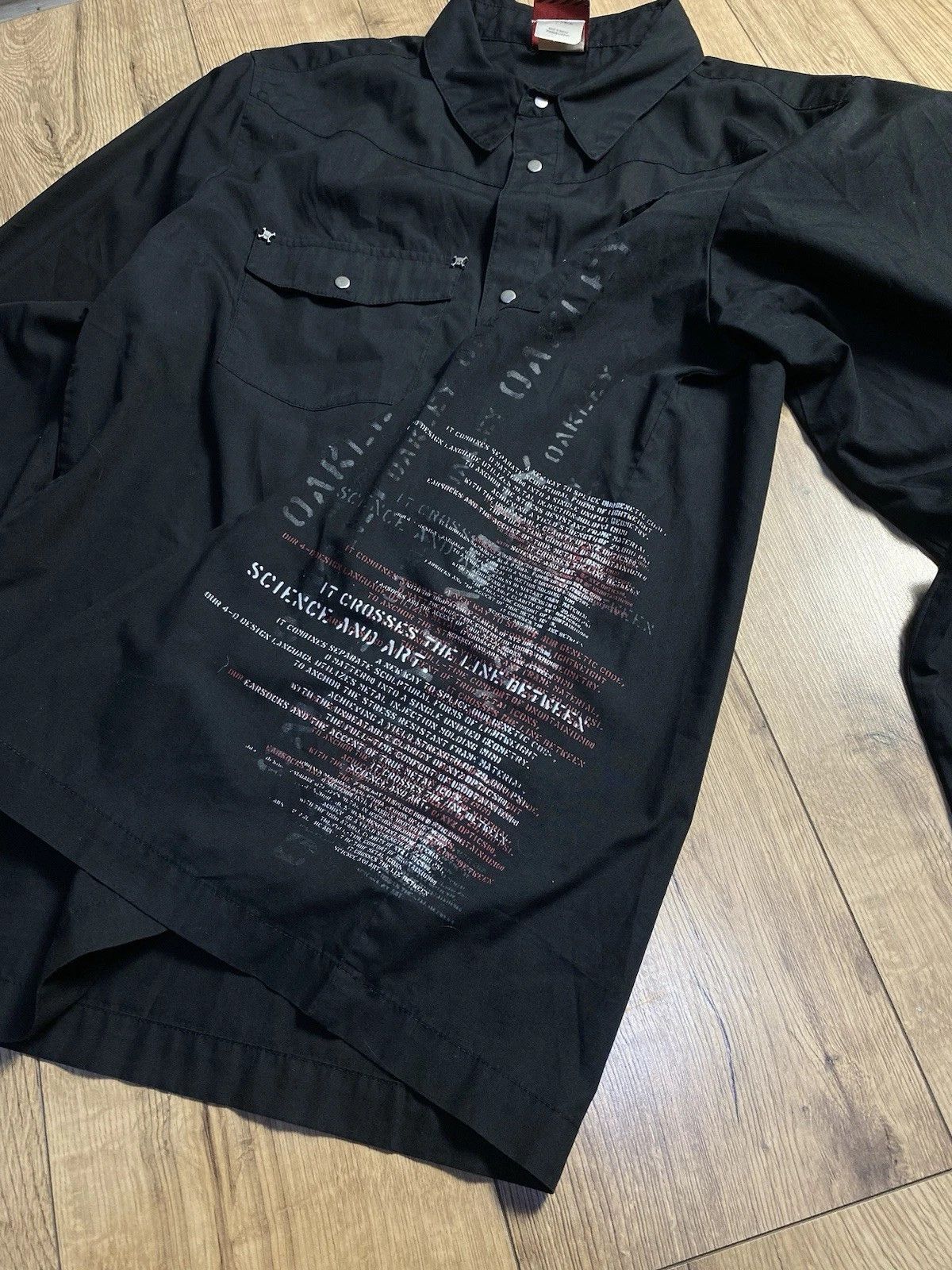 Oakley Vintage 90s Oakley Black Shirt Sz M Metal Mini Logo Size US M / EU 48-50 / 2 - 5 Thumbnail