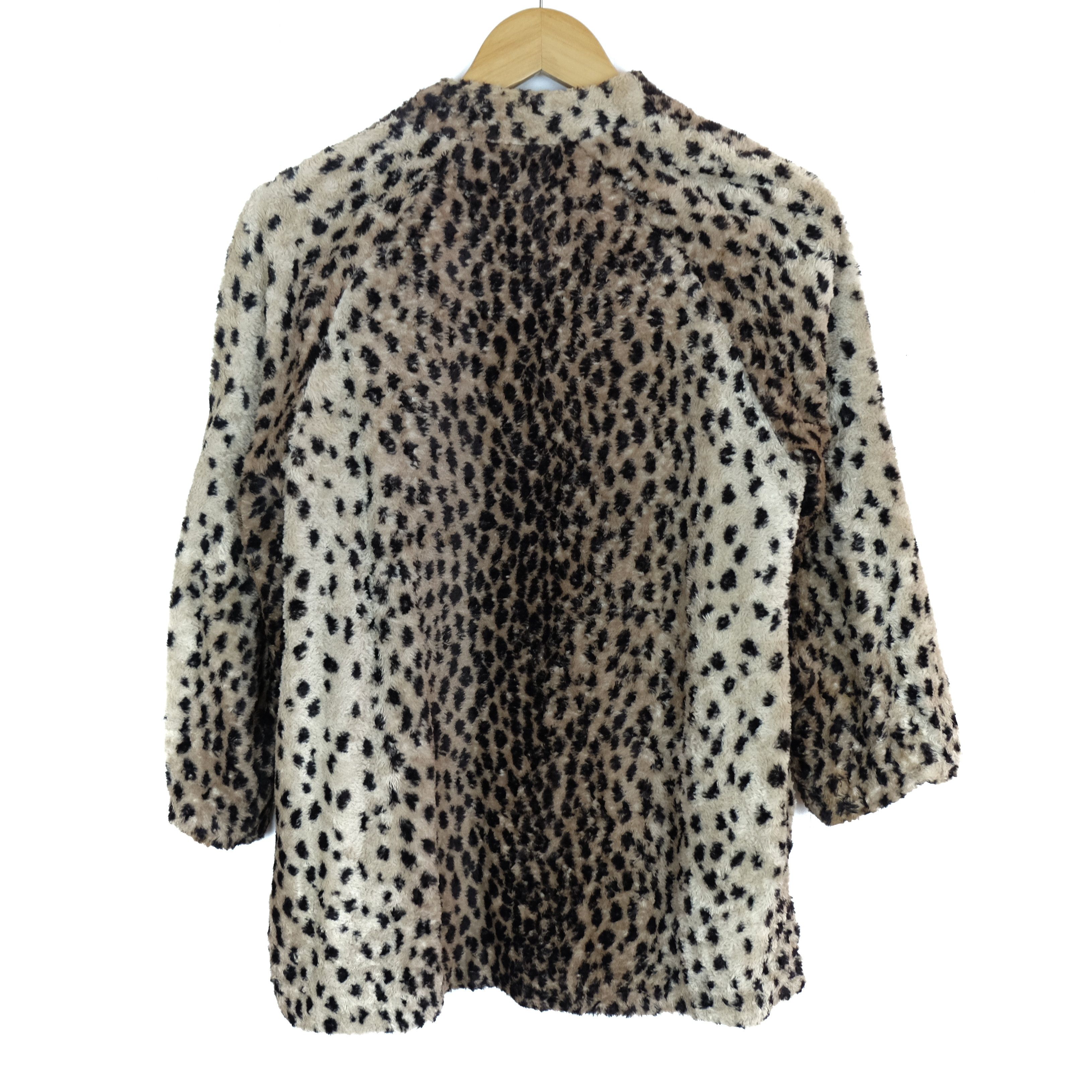 Japanese Brand Vintage Japan Tiger Faux Fur Style Jacket Size S / US 4 / IT 40 - 7 Thumbnail