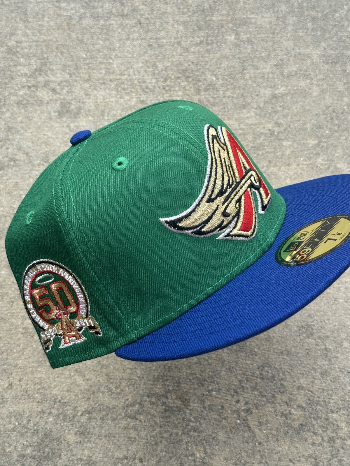 MLB × New Era Anaheim Angels Two Tone Fitted Hat 7 1/8 95 North Size ONE SIZE - 1 Thumbnail