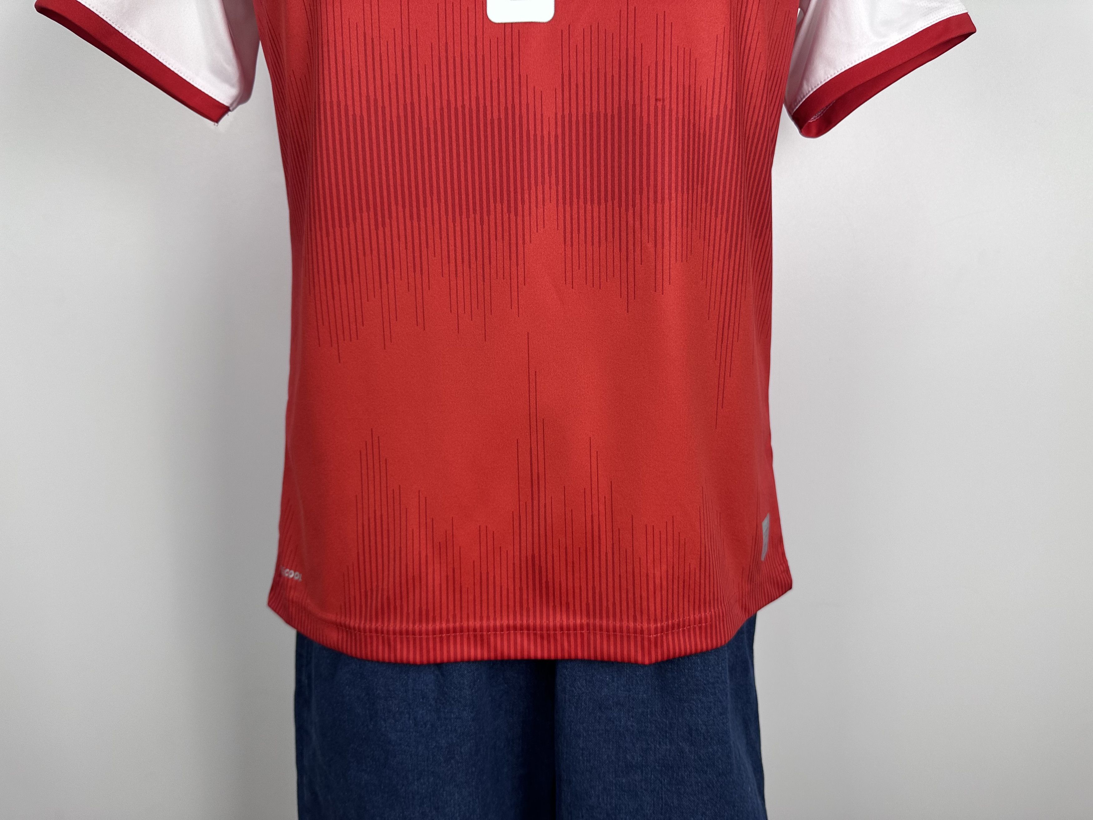Hummel DENMARK 2021 2022 FOOTBALL SHIRT SOCCER JERSEY #5 MAEHLE Size US M / EU 48-50 / 2 - 8 Thumbnail