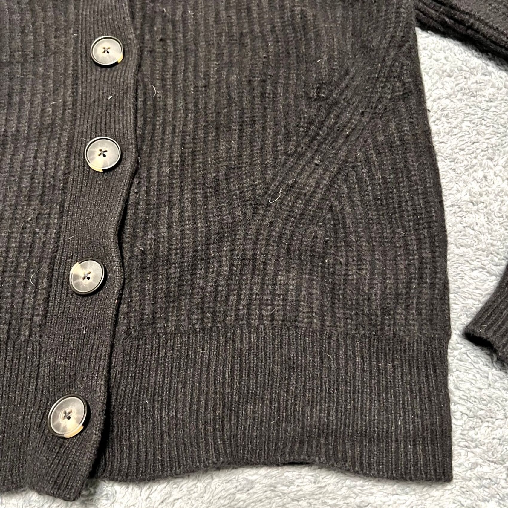 Everlane Everlane Cardigan Sweater Womens XS Wool Button Chunky Black XS Womens Cardigan Sweater Size XS / US 0-2 / IT 36-38 - 2 Thumbnail