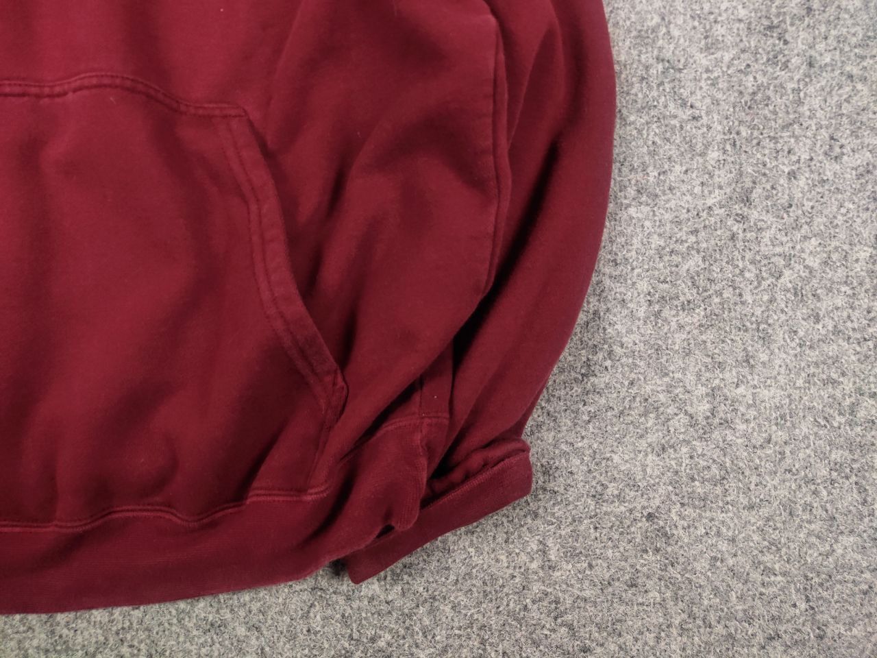 Nike Vintage Nike Center Logo Embroidered Y2K Hoodie Oversized Size US S / EU 44-46 / 1 - 7 Thumbnail