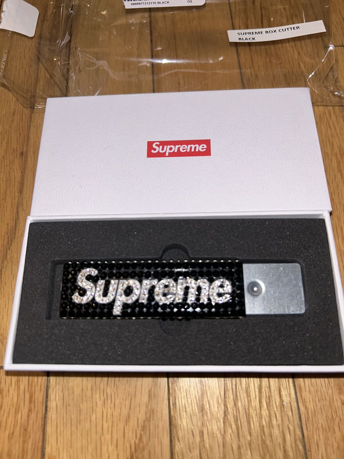 Supreme Supreme Swarovski Box Cutter Black Size ONE SIZE - 7 Thumbnail