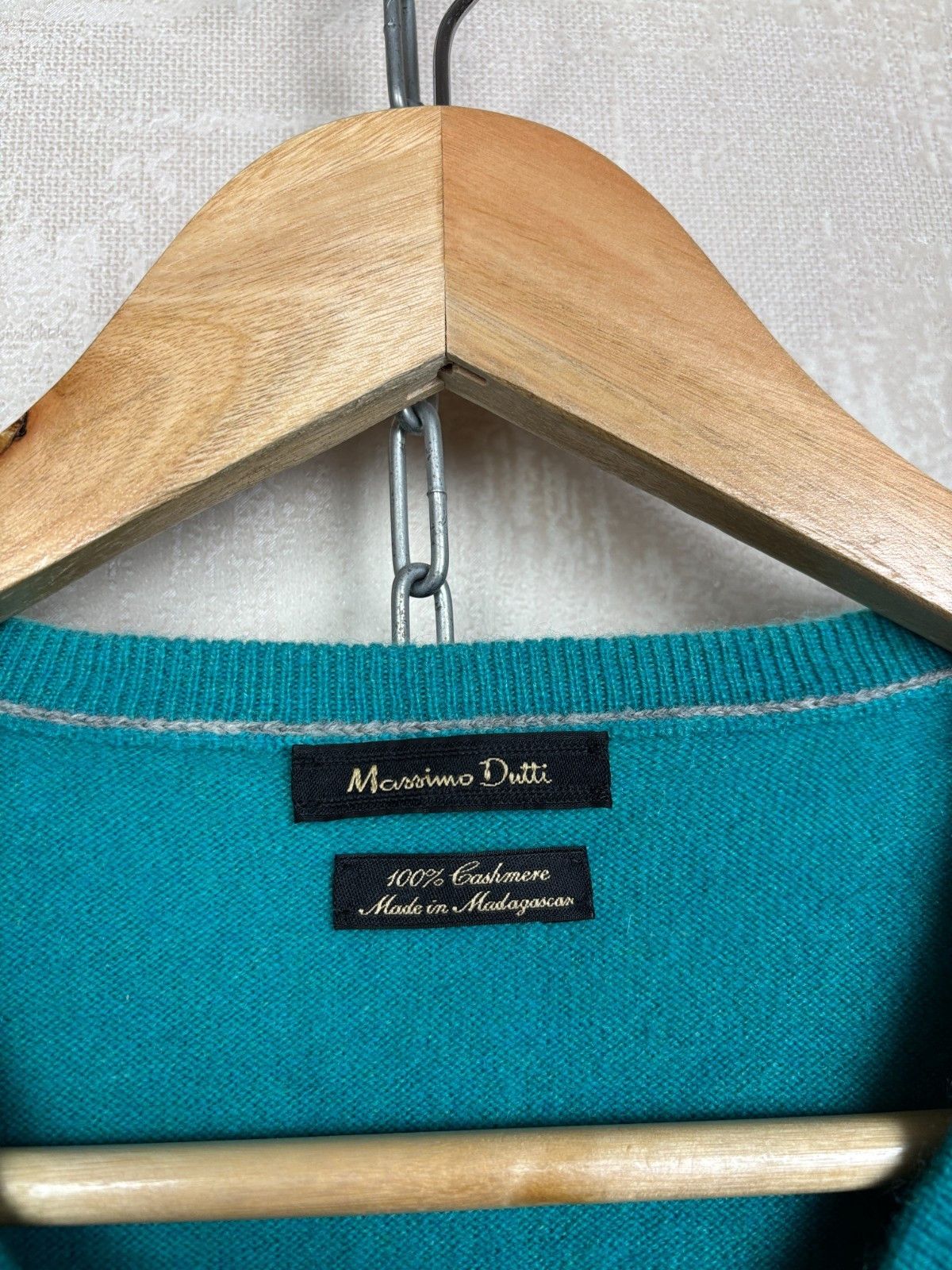 Massimo Dutti Massimo Dutti 100 % Cashmere Sweater V-neck fits to L-XL Size US XL / EU 56 / 4 - 6 Thumbnail