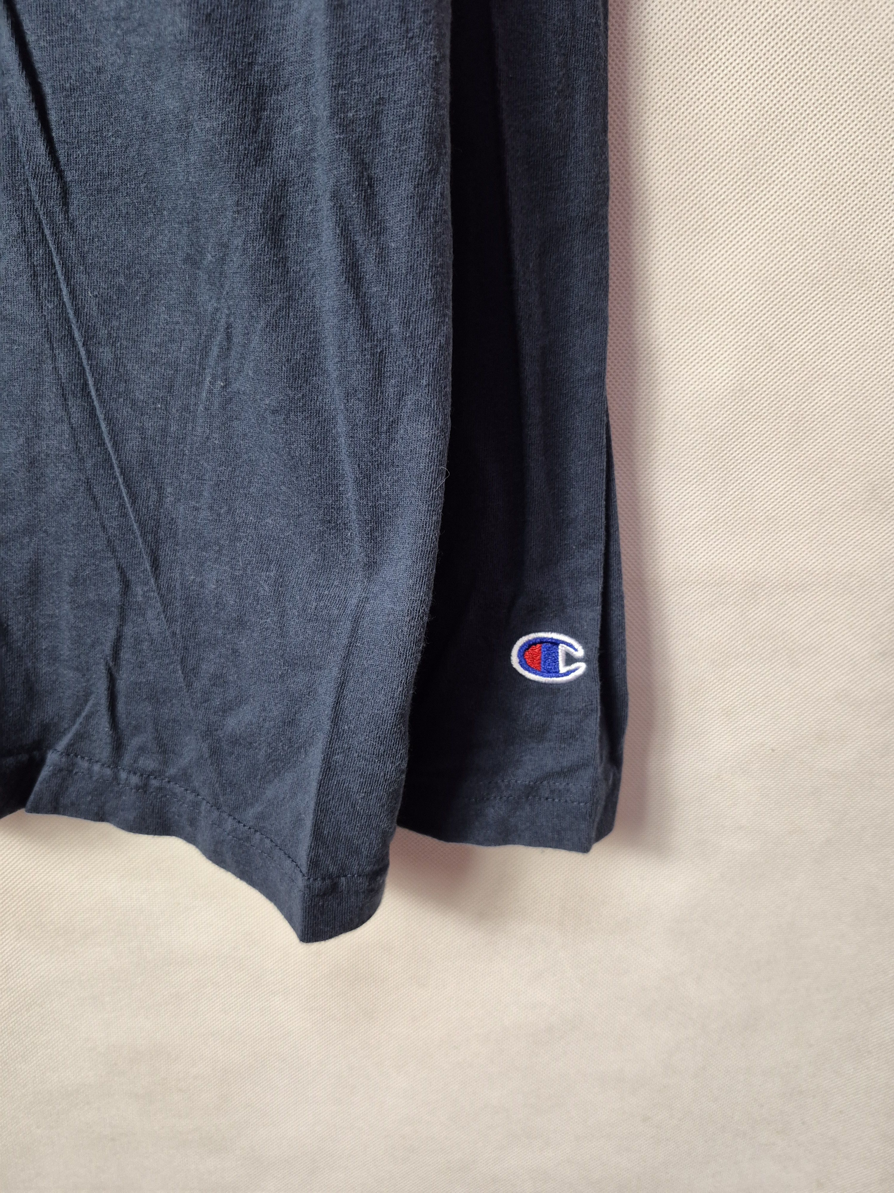Champion 🔥Champion Small Logo Longsleeves Tee Size US L / EU 52-54 / 3 - 4 Thumbnail
