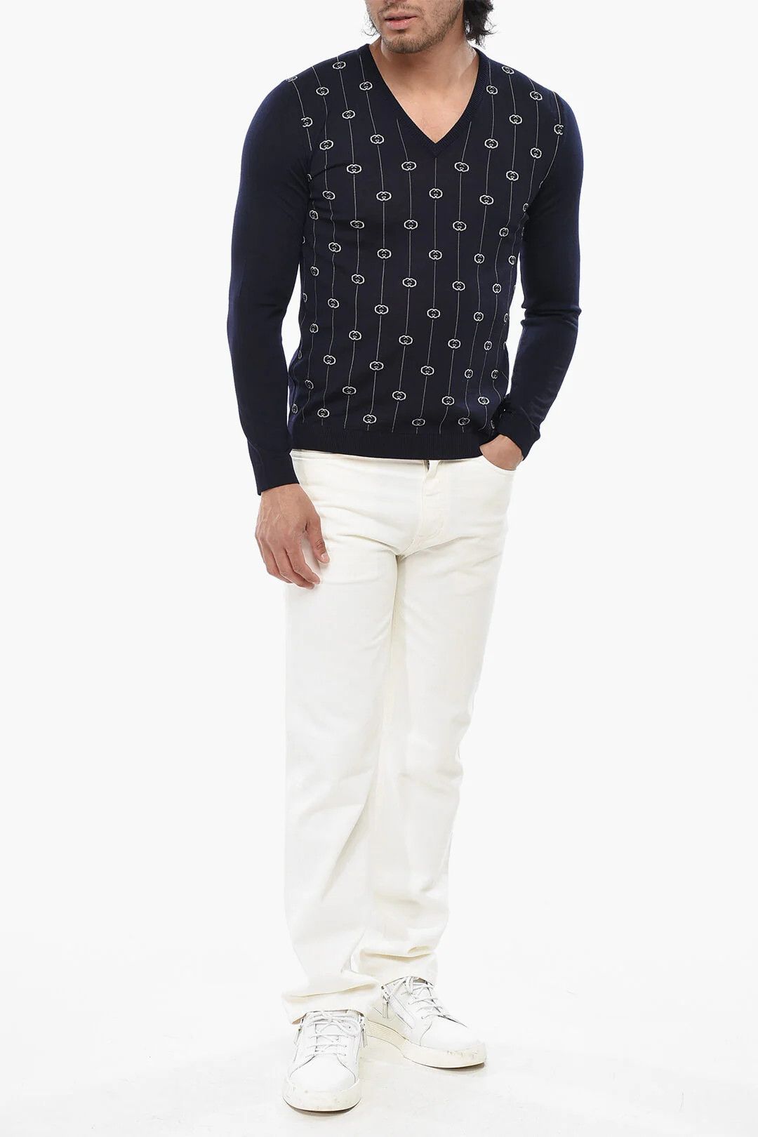 Gucci og1mm0426 Wool E Nylon Iconic-Pattern V-Neck Sweater Blue Size US S / EU 44-46 / 1 - 4 Thumbnail