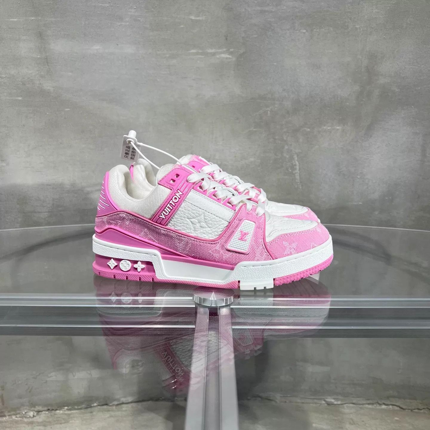 Louis Vuitton LV Trainer pink and white denim 35.5 Size US 5 / IT 35 - 2 Thumbnail