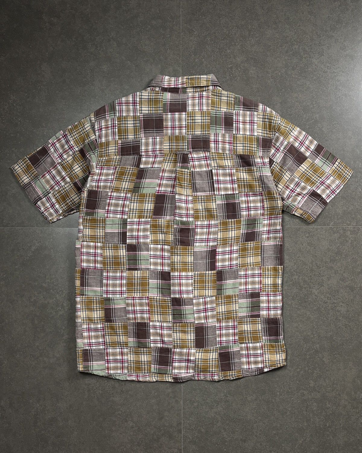 Columbia Columbia Patchwork Vintage Tee Size US L / EU 52-54 / 3 - 10 Thumbnail