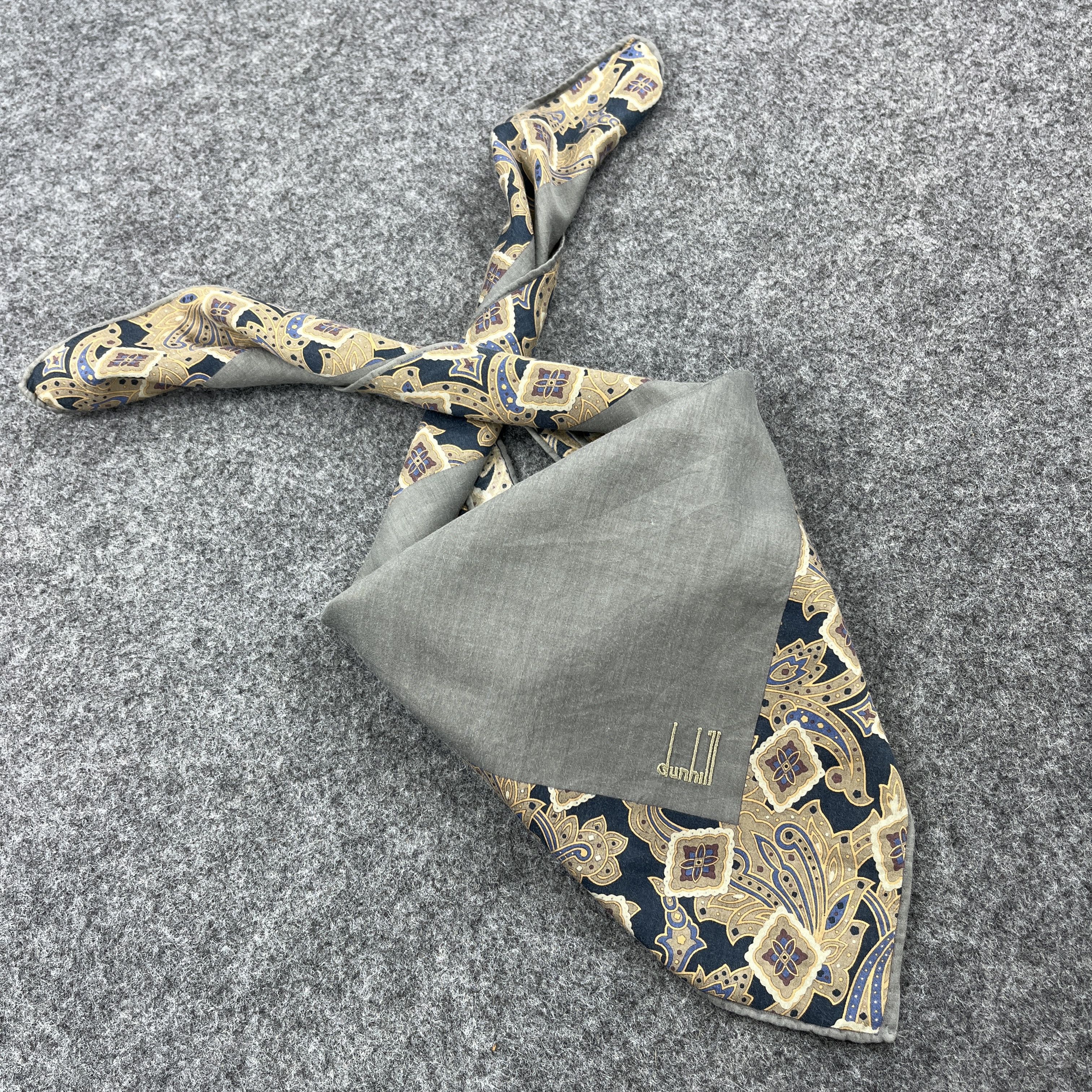 Vintage Dunhill Handkerchief / Bandana / Neckerchief B595 Size ONE SIZE - 8 Thumbnail