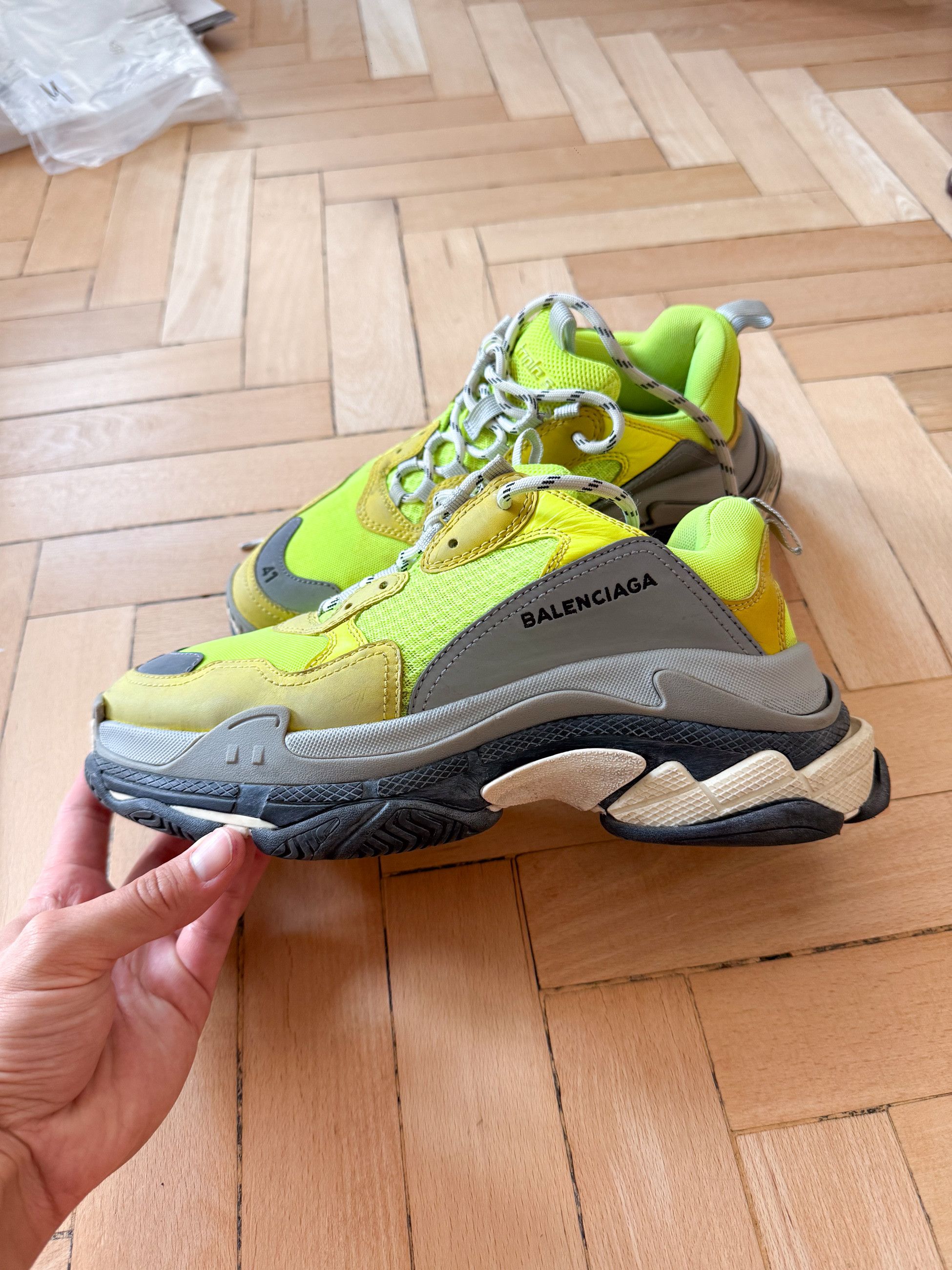 balenciaga 24AW 10xl 41 バレンシアガ　イエロー balenciaga 24AW 10xl 41 バレンシアガ イエロー BALENCIAGA