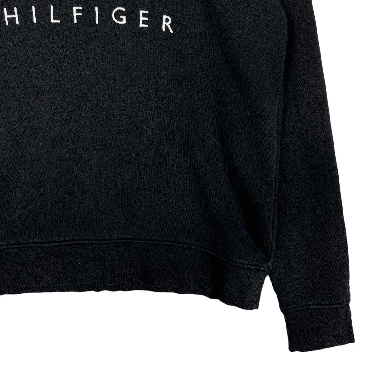 Tommy Hilfiger 🔥 TOMMY HILFIGER SWEATSHIRTS Size US XL / EU 56 / 4 - 5 Thumbnail