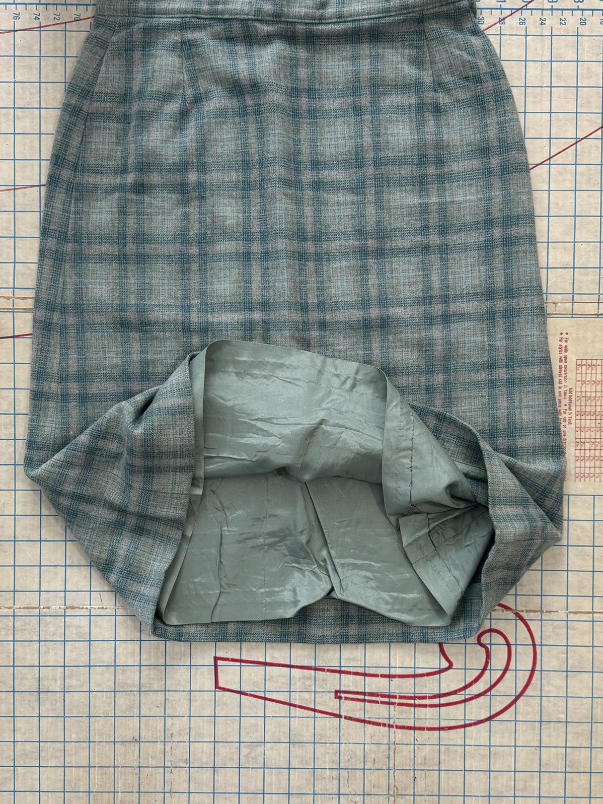 Pendleton × Vintage Vintage Pendleton Wool Plaid Skirt Made in USA Blue Size 28" / US 6 / IT 42 - 4 Thumbnail