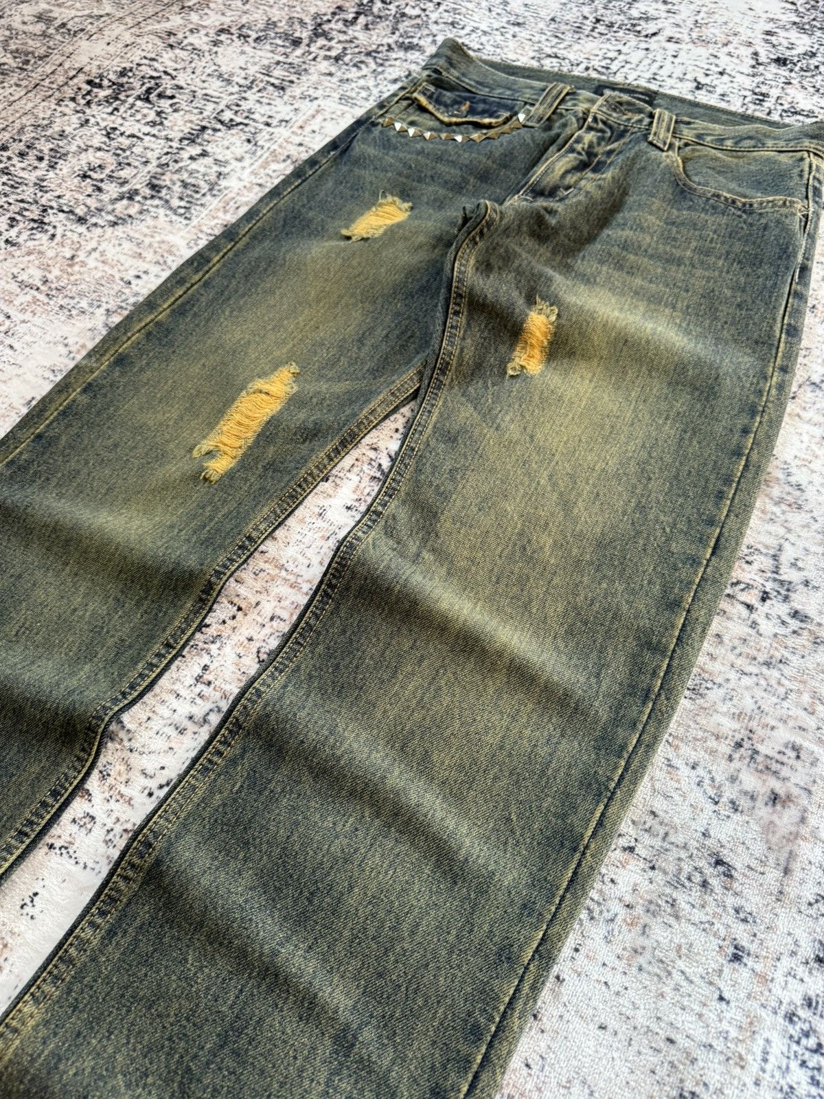 Hysteric Glamour Root Three Japan Mud Wash Distressed Studded Jeans Size US 29 - 7 Thumbnail