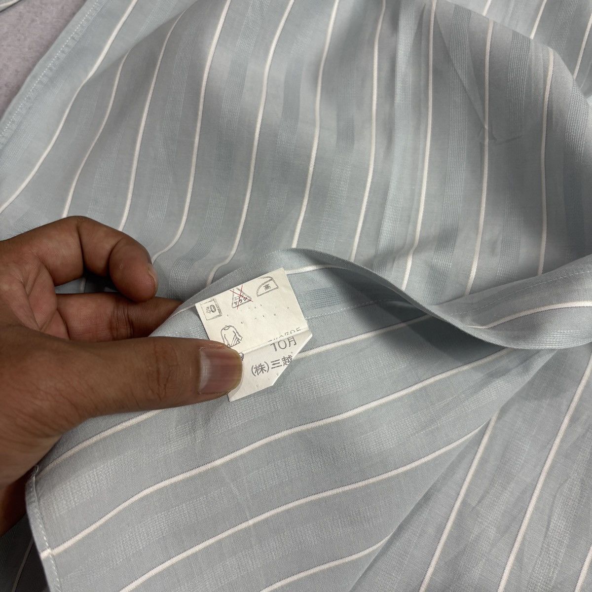 Givenchy Vintage Givenchy Shirt Size US XL / EU 56 / 4 - 8 Thumbnail
