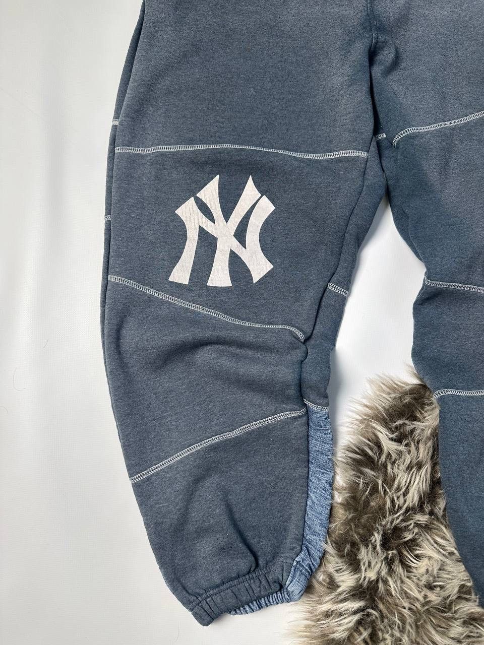 🔥90’s Baggy Sweatpants New York Yankees Faded