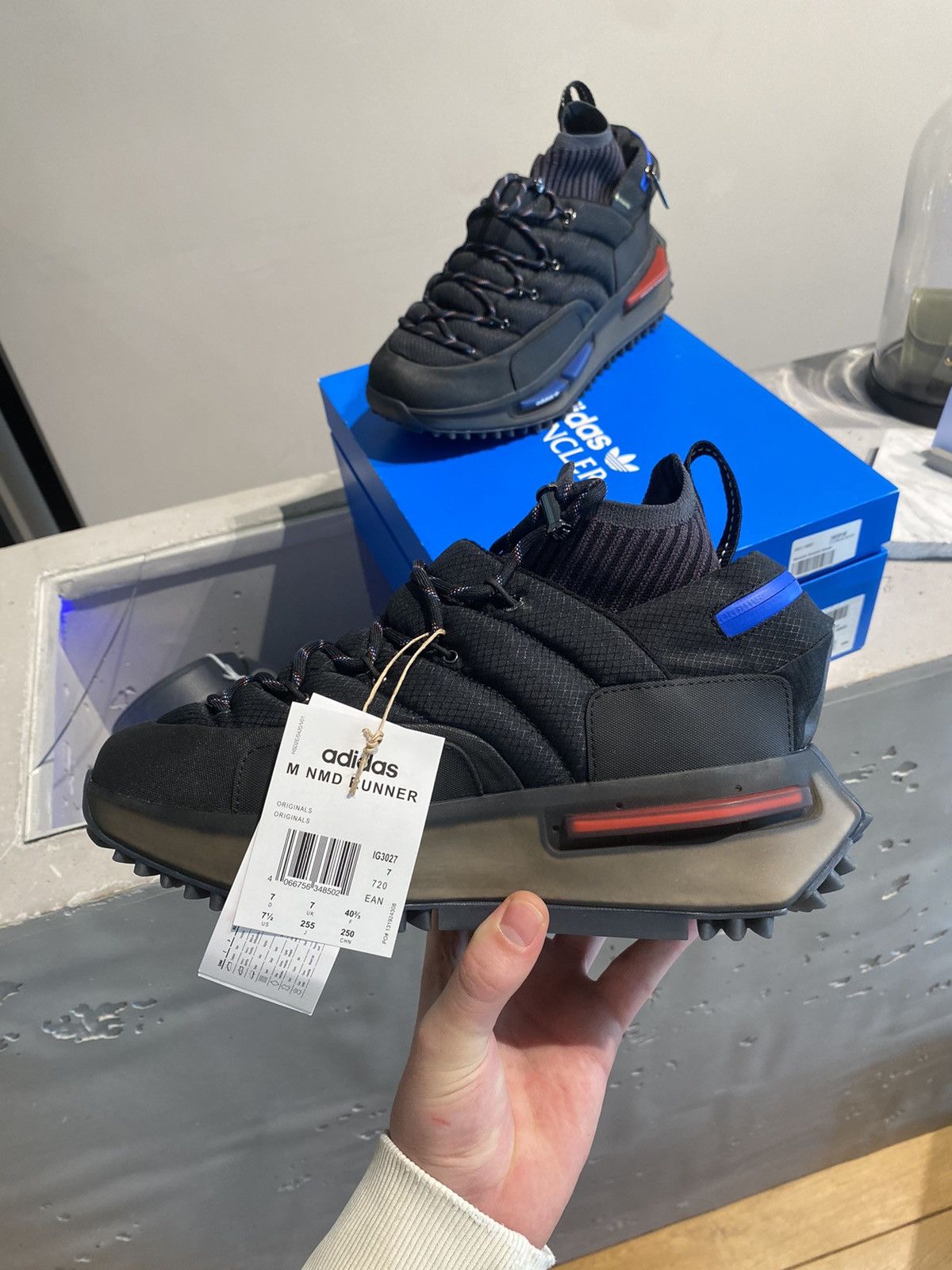 Adidas × Goretex × Moncler BNWT Moncler x Adidas NMD Sneaker Size US 7.5 / EU 40-41 - 3 Thumbnail