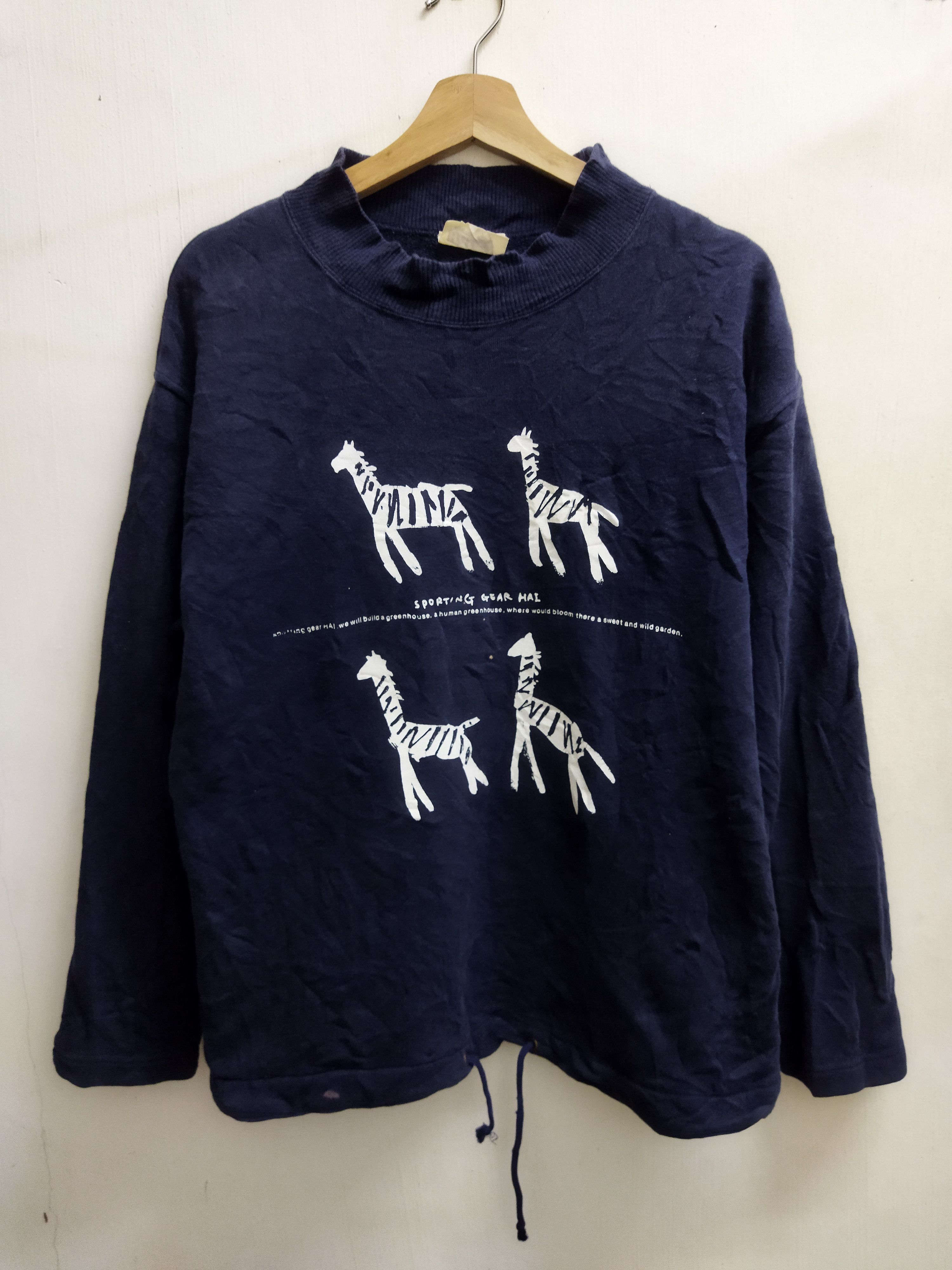 image of Vintage Hai Sporting Gear Sweatshirt in Blue/Navy, Men's (Size XL)