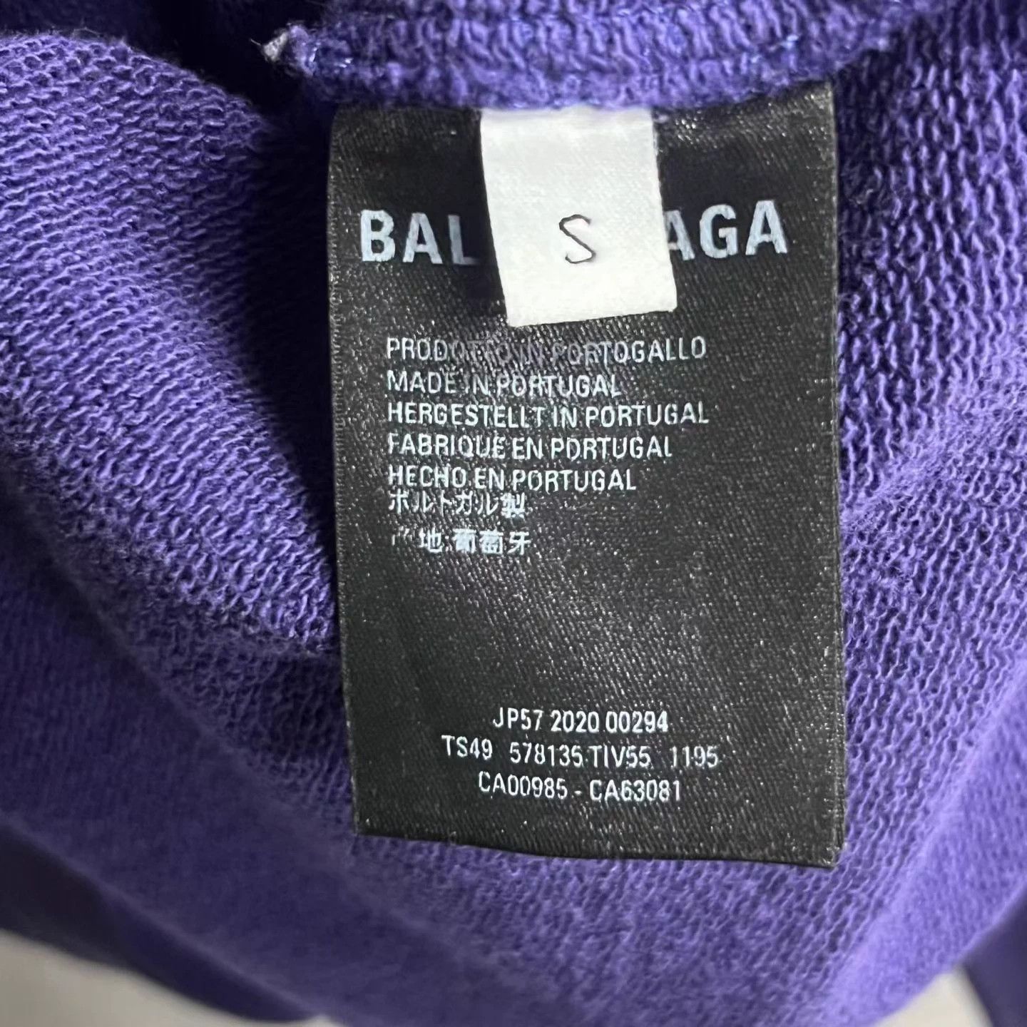 Balenciaga Balenciaga Navy Letter Logo Sweatshirt Size US S / EU 44-46 / 1 - 5 Thumbnail