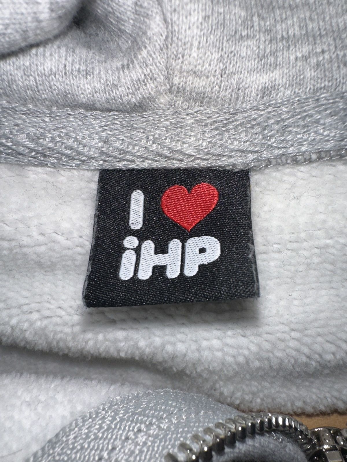 Other IHP ARMY crystal hoodie Size US M / EU 48-50 / 2 - 5 Thumbnail