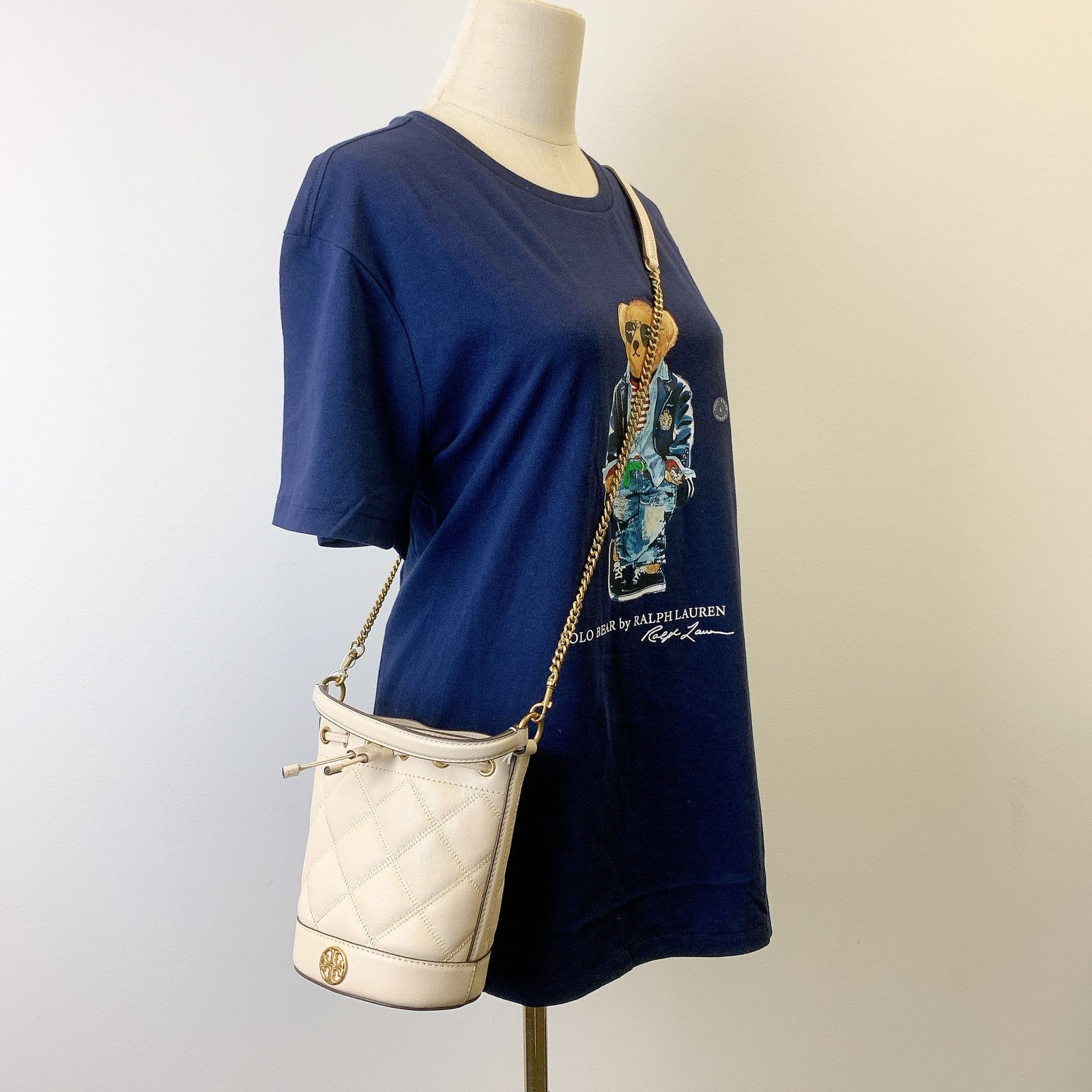 Tory Burch TORY BURCH 148249 WILLA MINI LEATHER QUILTED BUCKET Size ONE SIZE - 1 Thumbnail