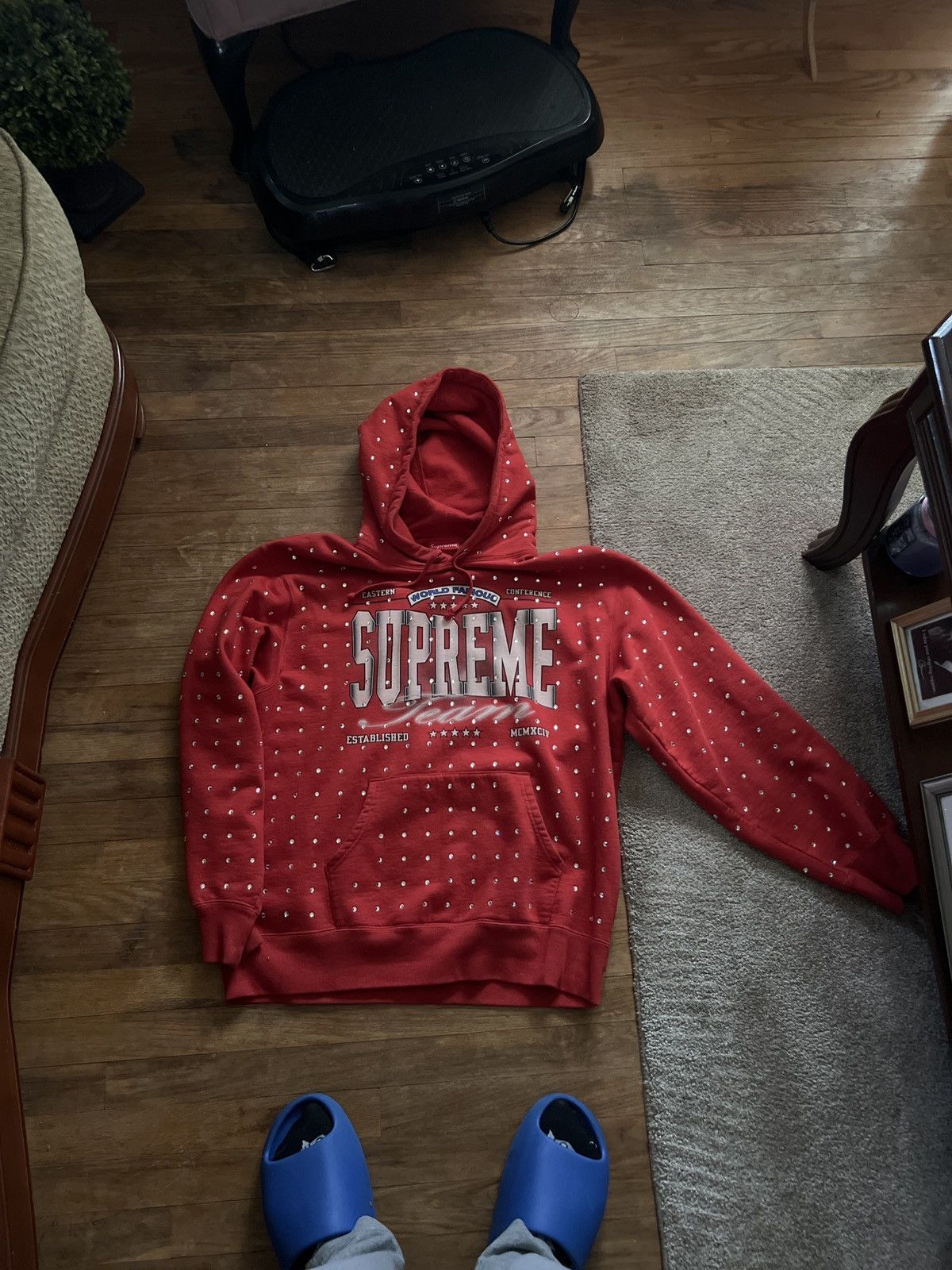 Supreme Rhinestone Hooded Sweatshirt Size US L / EU 52-54 / 3 - 1 Thumbnail