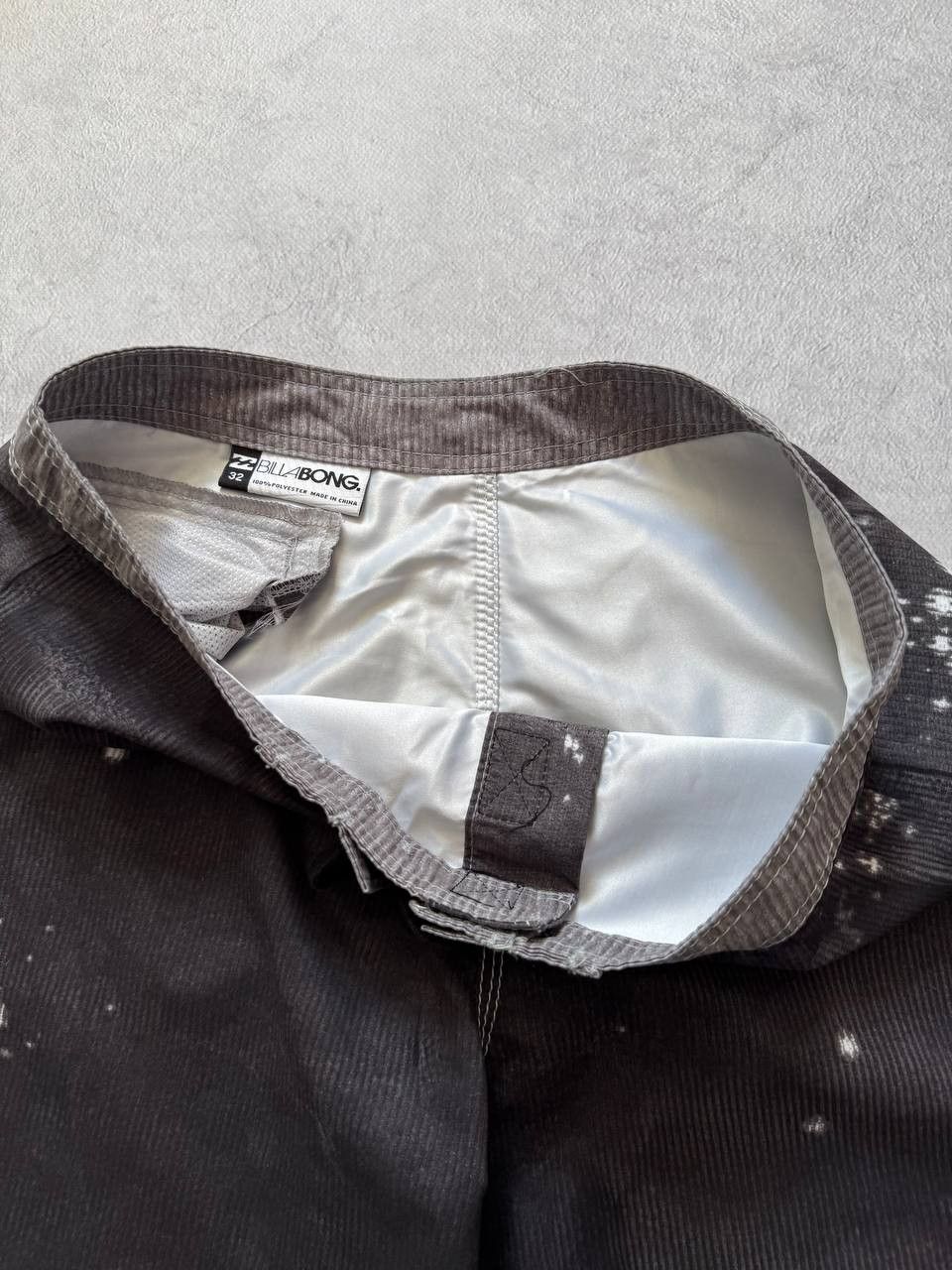 Billabong Vintage Billabong Board Surf Shorts Mens M Size US 32 / EU 48 - 7 Thumbnail