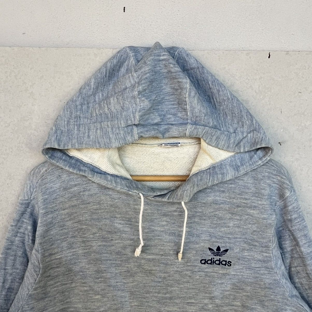 Other Vintage Adidas Small Embroidery Grey Pullover Jumper Size M Size US M / EU 48-50 / 2 - 4 Thumbnail