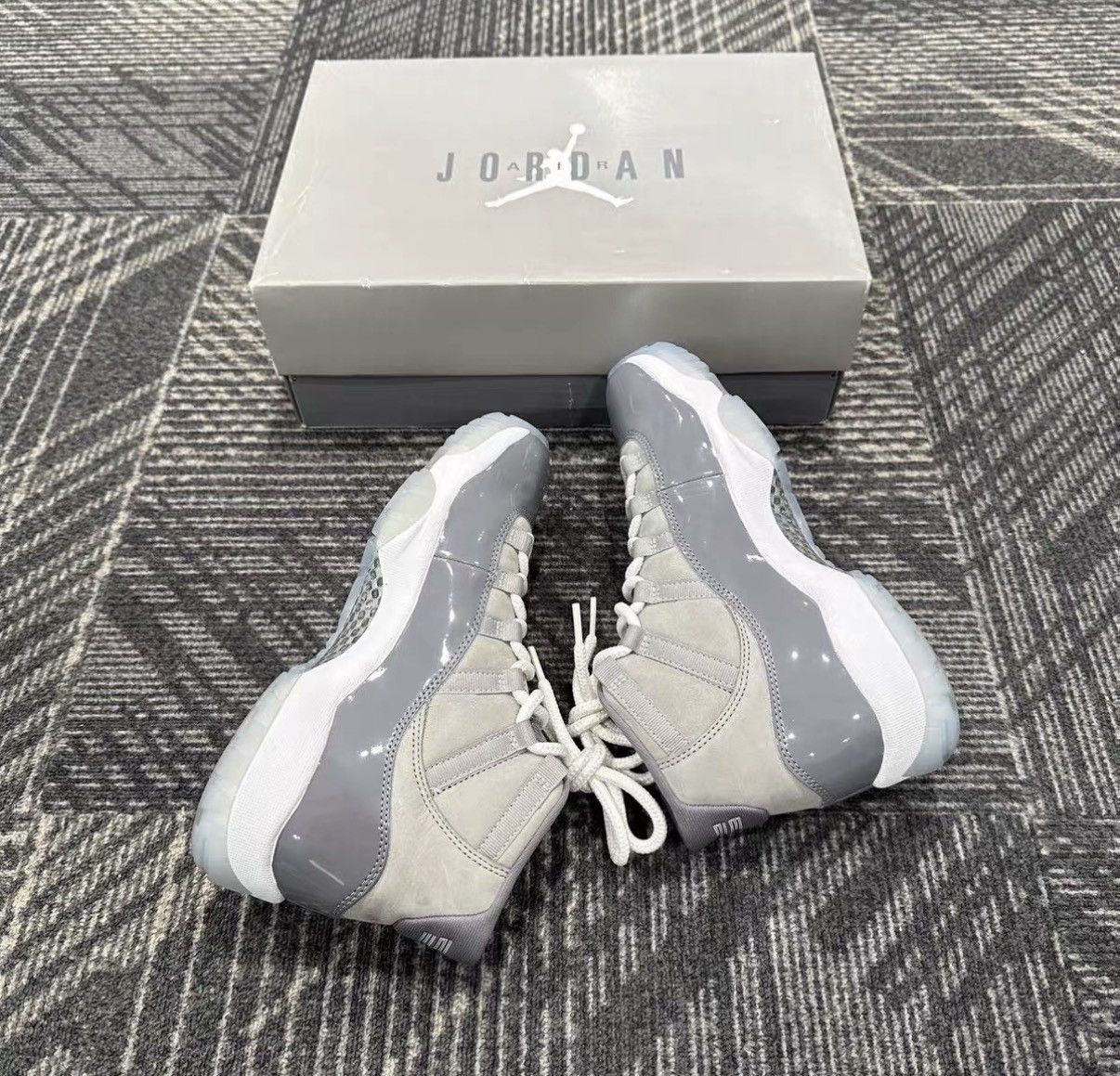 Jordan Brand AJ11 Retro Cool Grey Mid J42 Size US 7.5 / EU 40-41 - 5 Thumbnail