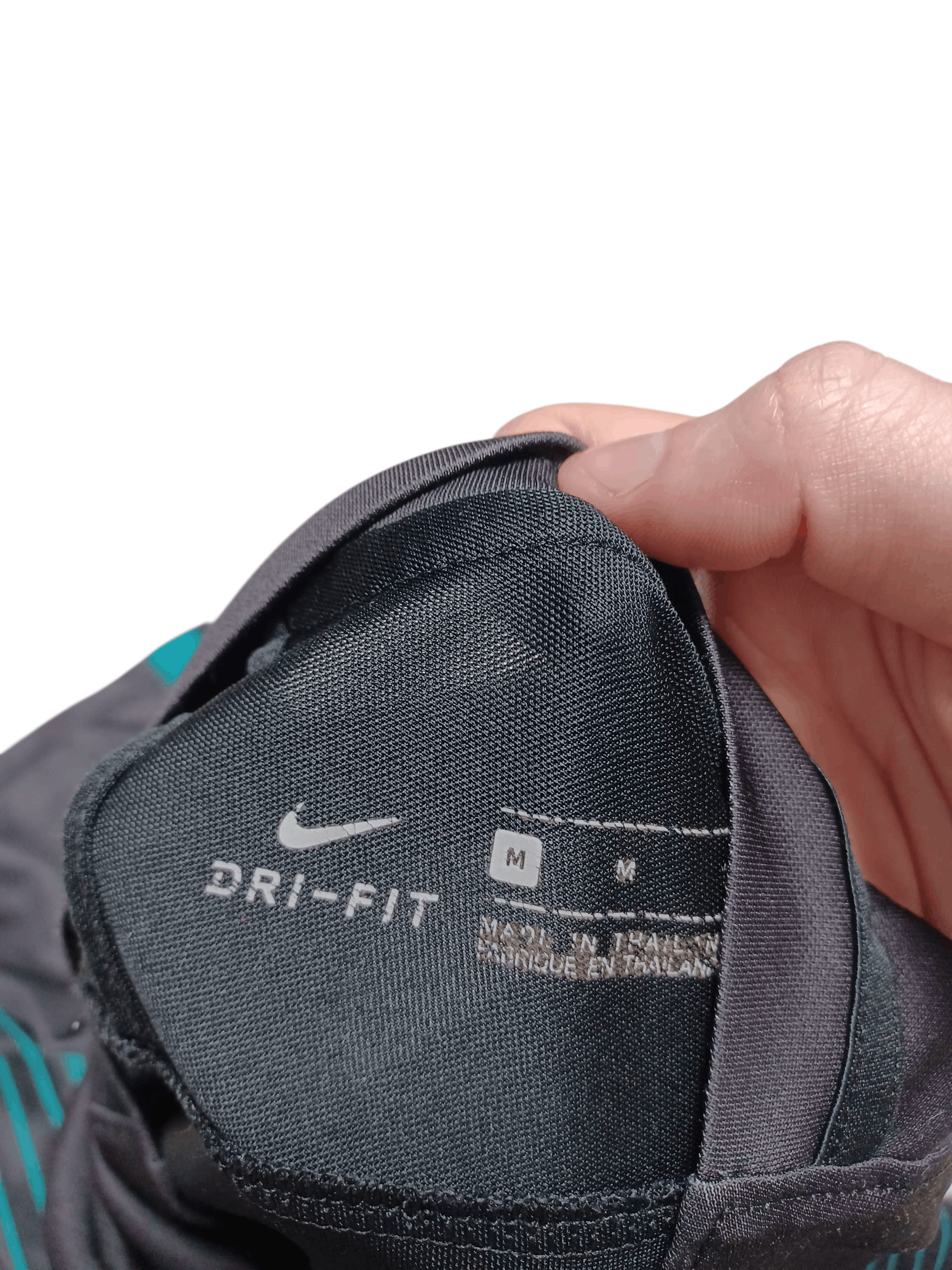Nike NIKE BARCELONA VINTAGE 2016 TRAINING SOCCER TEE JERSEY Size US M / EU 48-50 / 2 - 5 Thumbnail