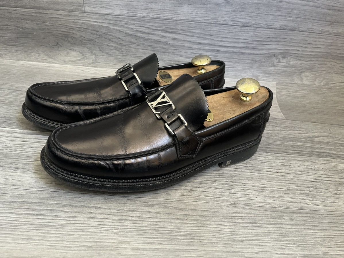 Louis Vuitton Louis Vuitton major penny loafers lv logo Size US 8 / EU 41 - 4 Thumbnail