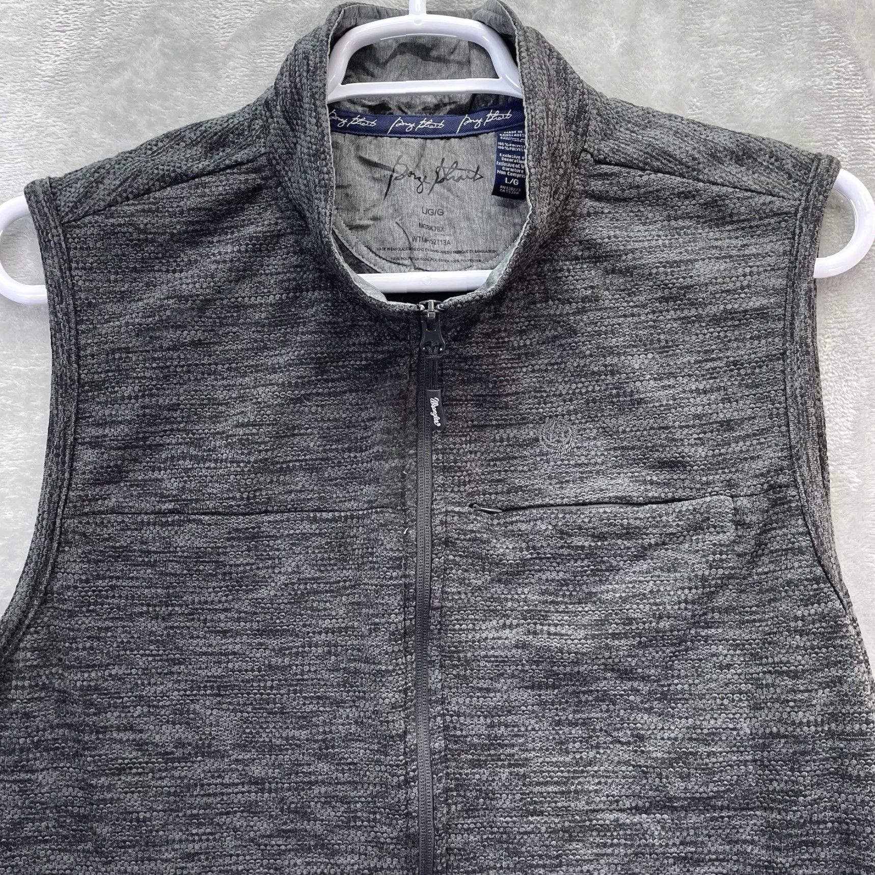 Wrangler VINTAGE Wrangler George Strait Vest mens L fleece full zip heather gray western Size US L / EU 52-54 / 3 - 7 Thumbnail