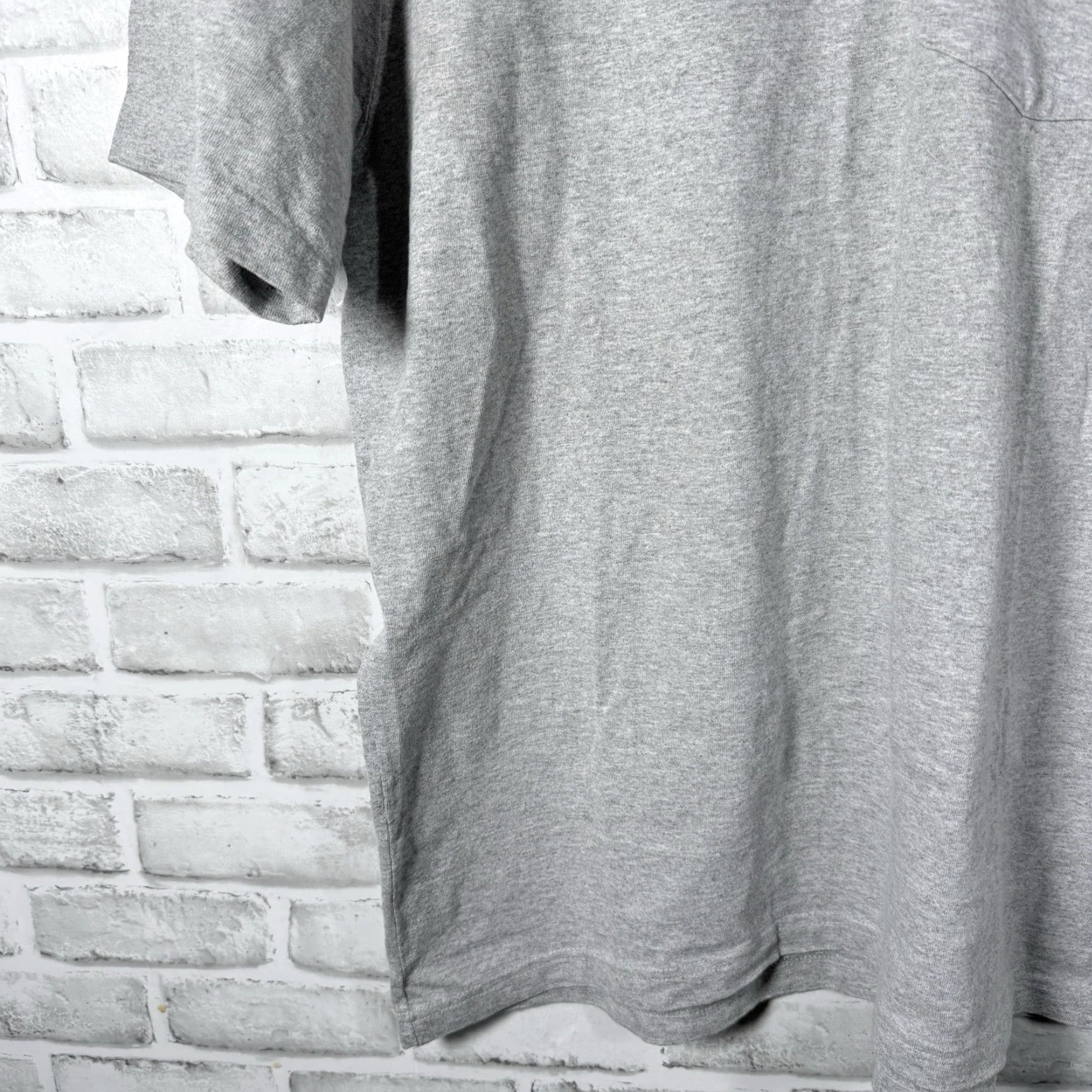 Carhartt Carhartt Original Fit Pocket Tee Gray Size M Mens Size US M / EU 48-50 / 2 - 3 Thumbnail