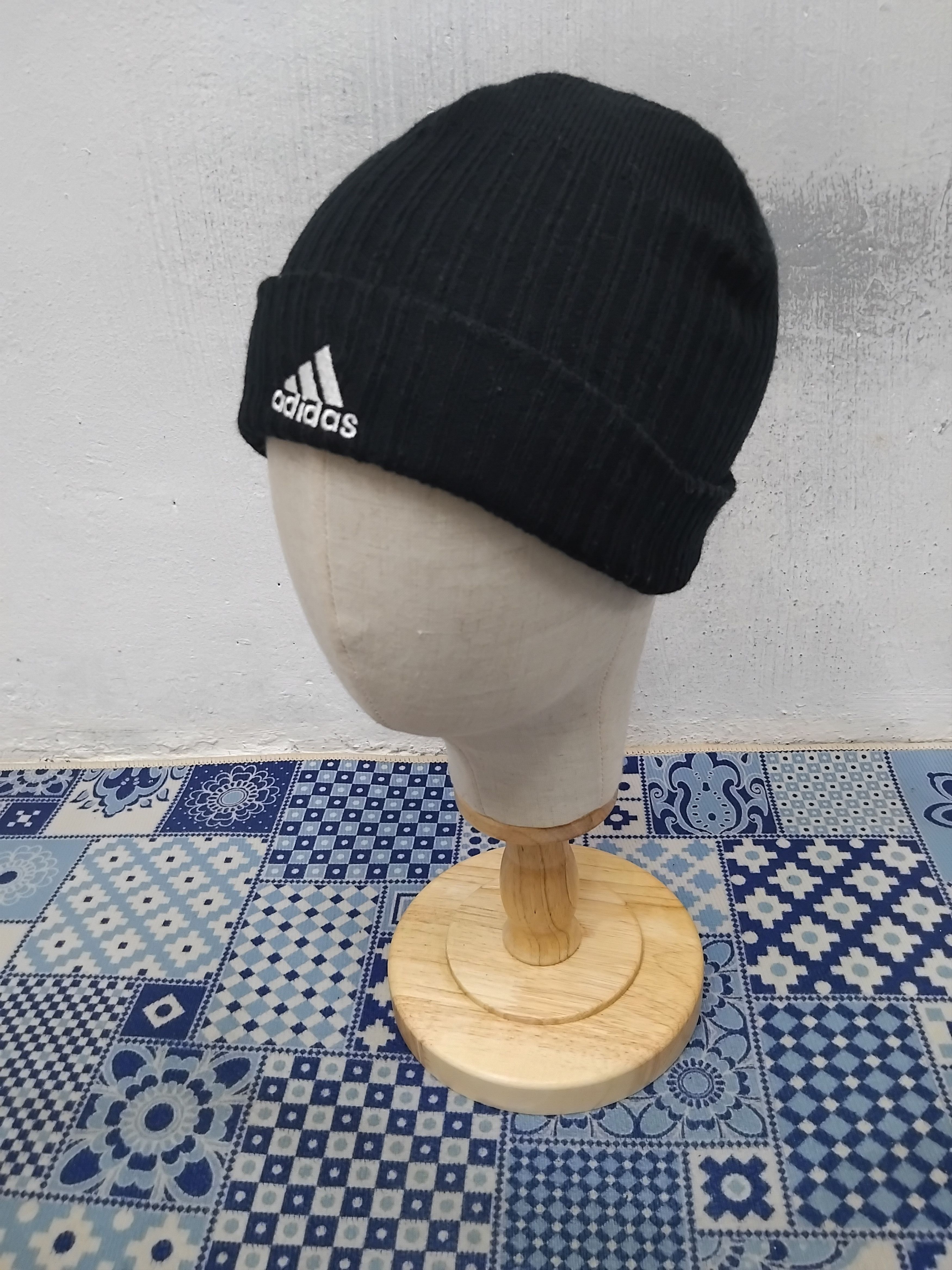 Adidas All black x Adidas black colour beanie hat Size ONE SIZE - 4 Thumbnail