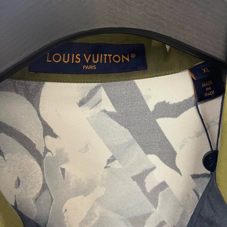 Louis Vuitton Louis Vuitton Flying pigeon printed silk short sleeve shir Size US XL / EU 56 / 4 - 3 Thumbnail