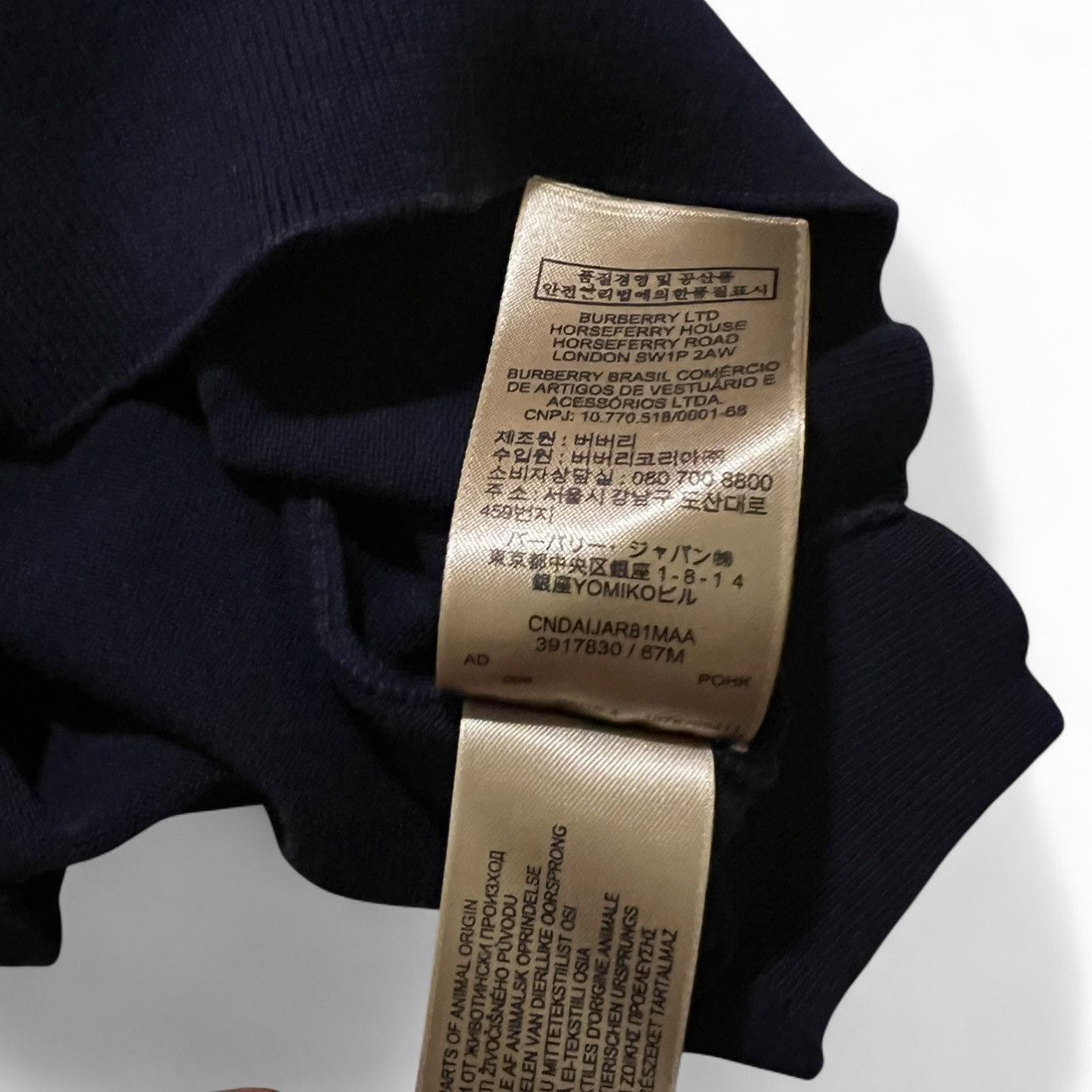 Burberry Burberry Men’s Navy Blue V-Neck Sweater (Size S) Size US S / EU 44-46 / 1 - 7 Thumbnail