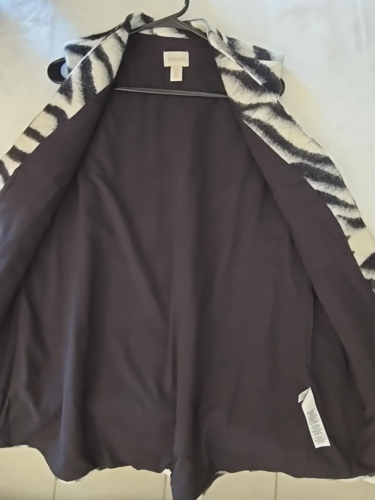 Chicos Chico's Vest Jacket Womens M Size 2 Wool Blend Zebra Print Size XS / US 0-2 / IT 36-38 - 4 Thumbnail