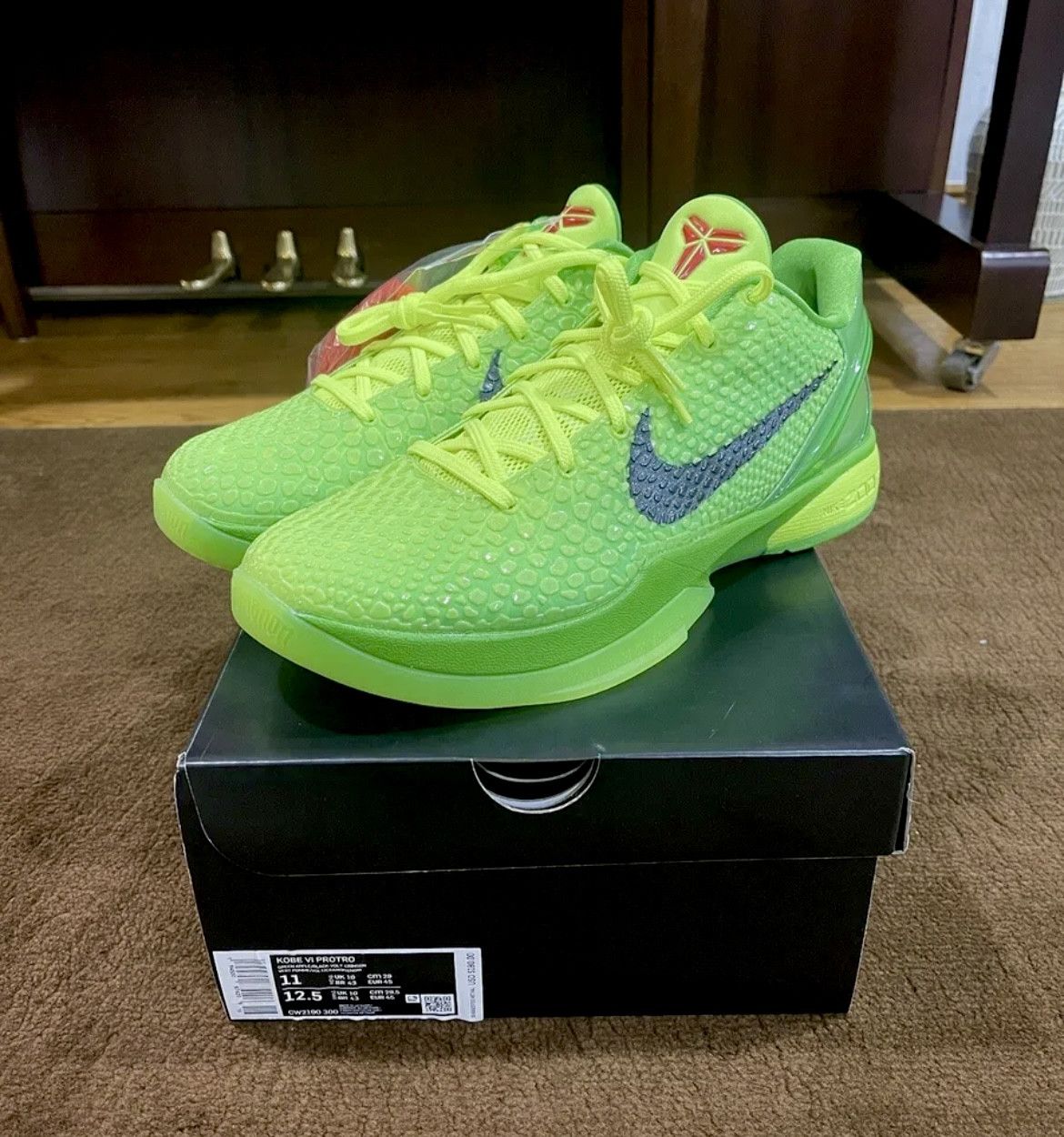 stockx kobe 6 grinch
