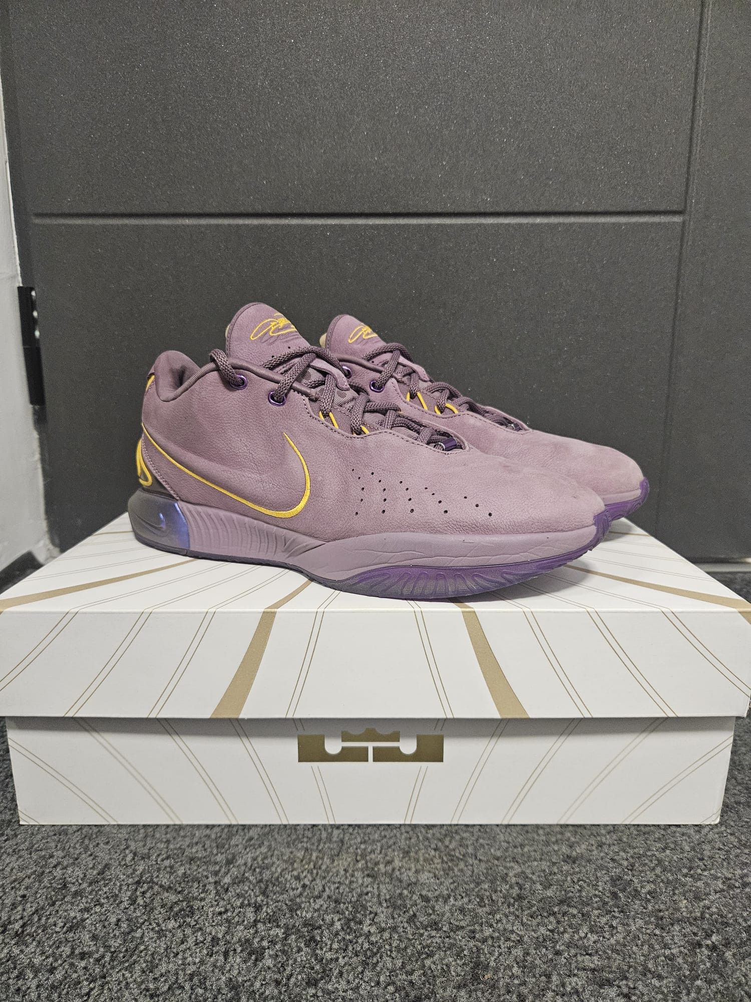 Nike Nike LeBron 21 Purple Rain Size US 13 / EU 46 - 2 Thumbnail