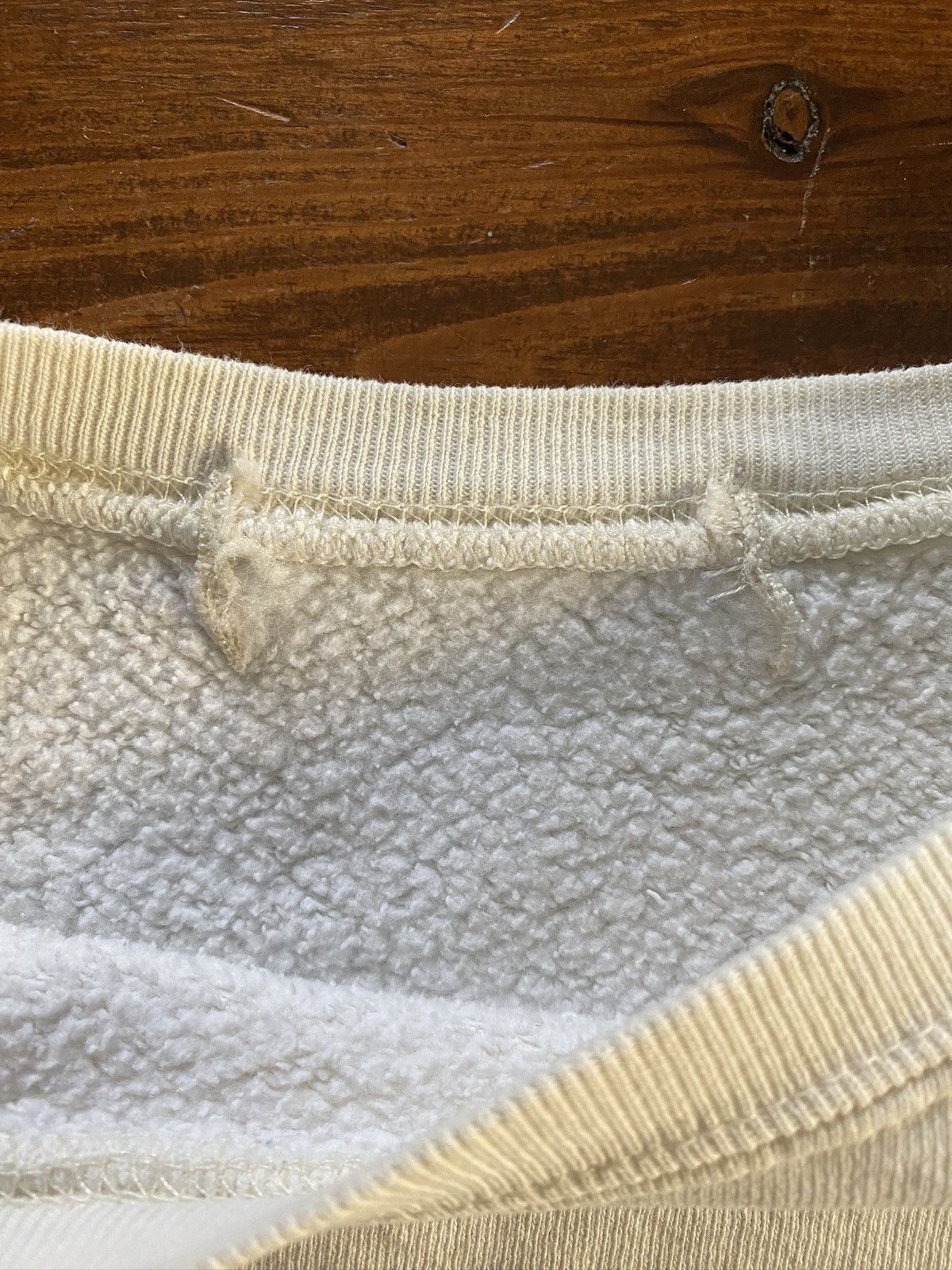 Victoria's Secret × Vintage Vintage 90’s Victoria’s Secret Cropped Crewneck Sweatshirt Size S / US 4 / IT 40 - 4 Thumbnail