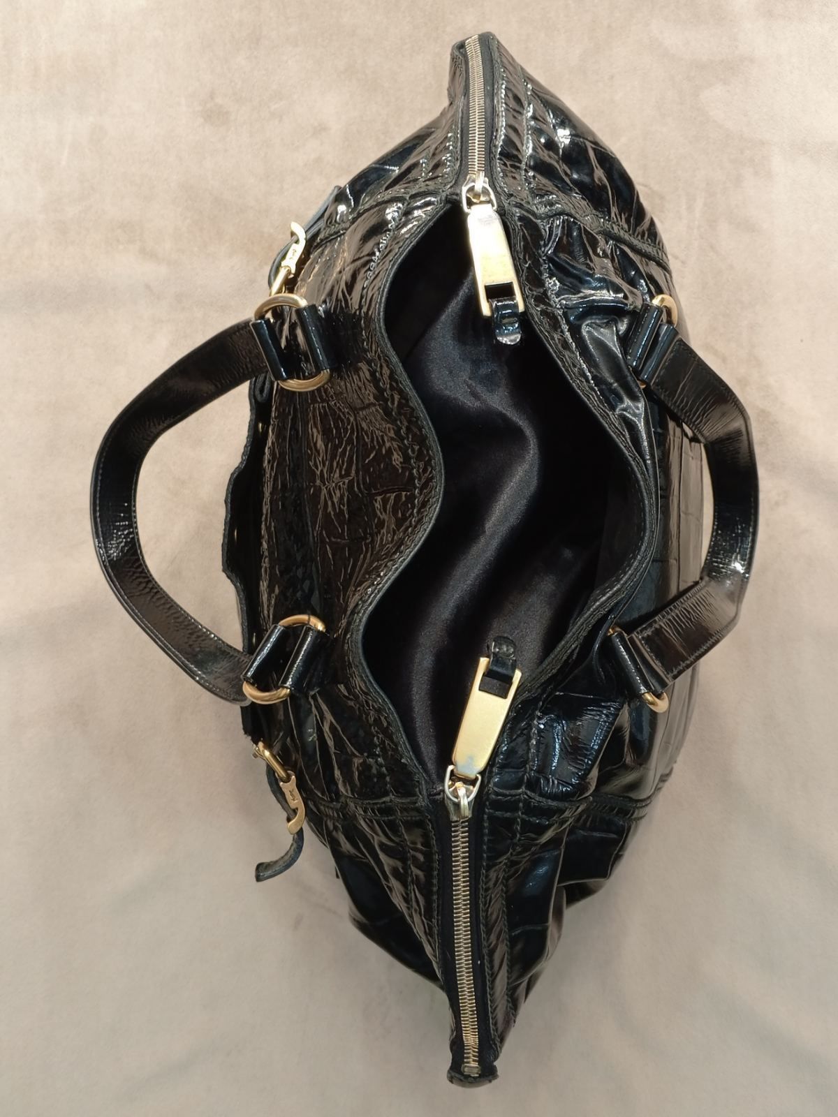 Saint Laurent Paris Yves Saint Laurent Rive Gauche Vintage Patent Leather Bag Size ONE SIZE - 3 Thumbnail
