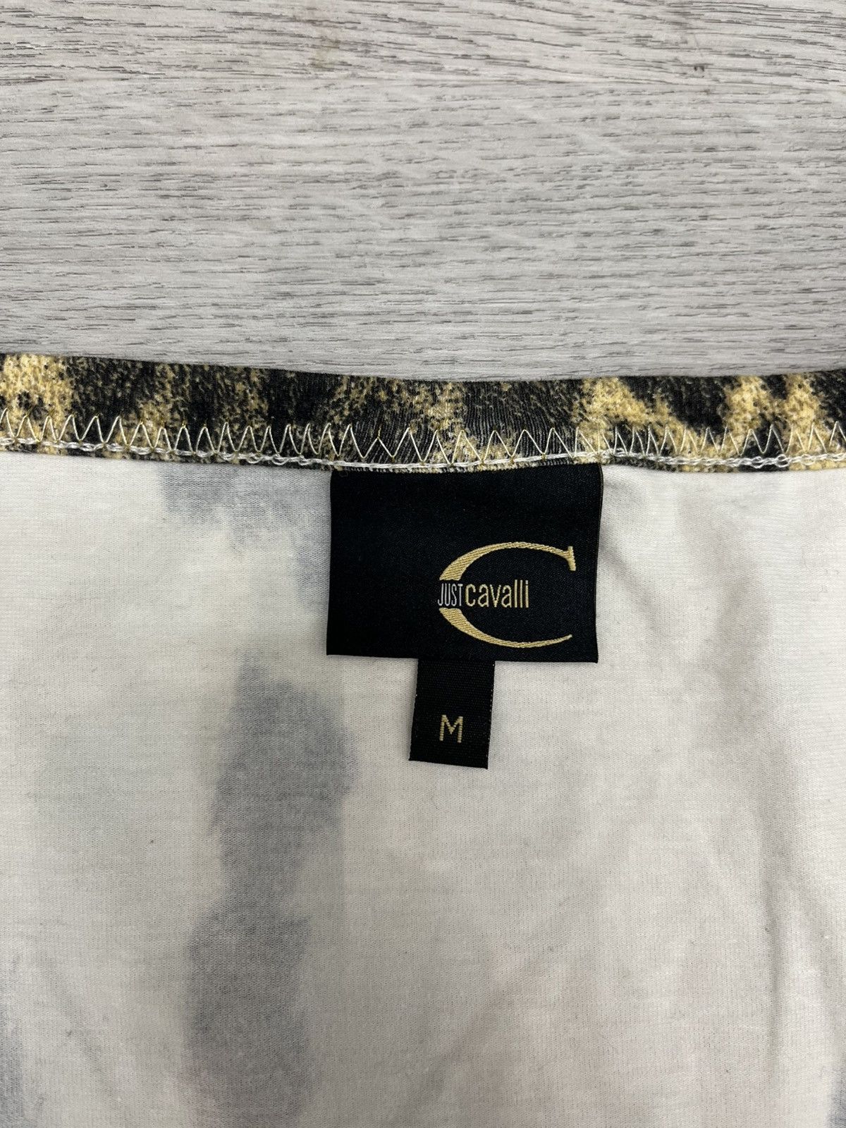 Just Cavalli Vintage Just Cavalli by Roberto Cavalli Tiger Leopard Top Size M / US 6-8 / IT 42-44 - 4 Thumbnail