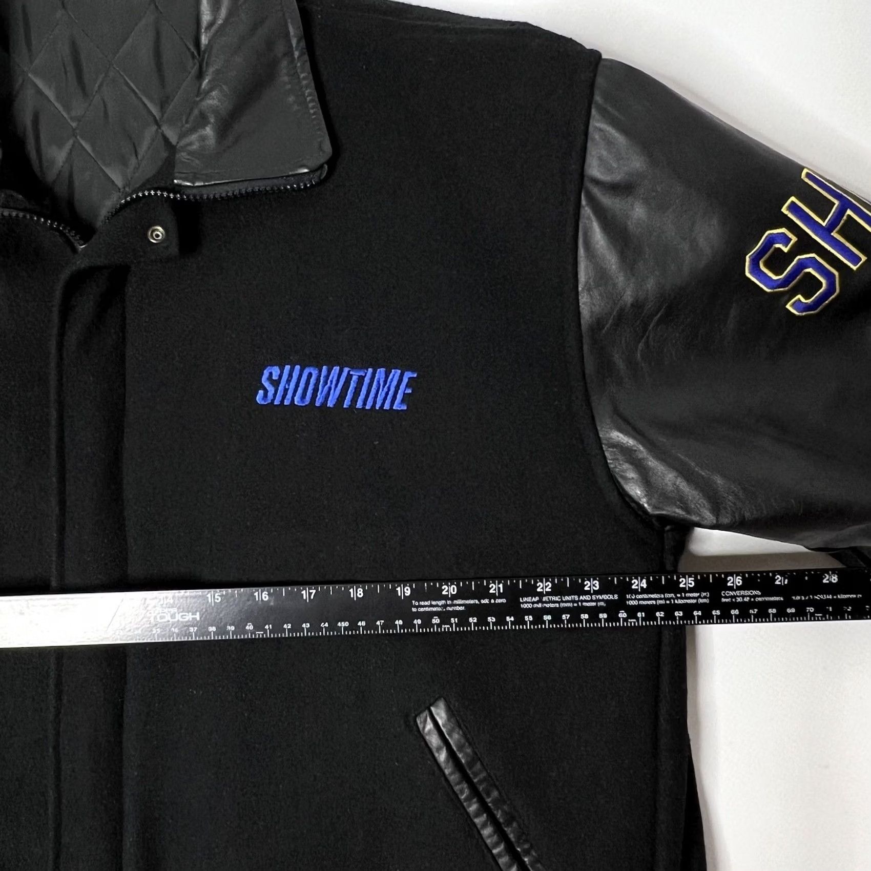 Vintage VINTAGE Showtime Championship Boxing Varsity Jacket Wool Embroidered Made USA L Men Regular Size Black Identity Inc Jacket Size US L / EU 52-54 / 3 - 6 Thumbnail