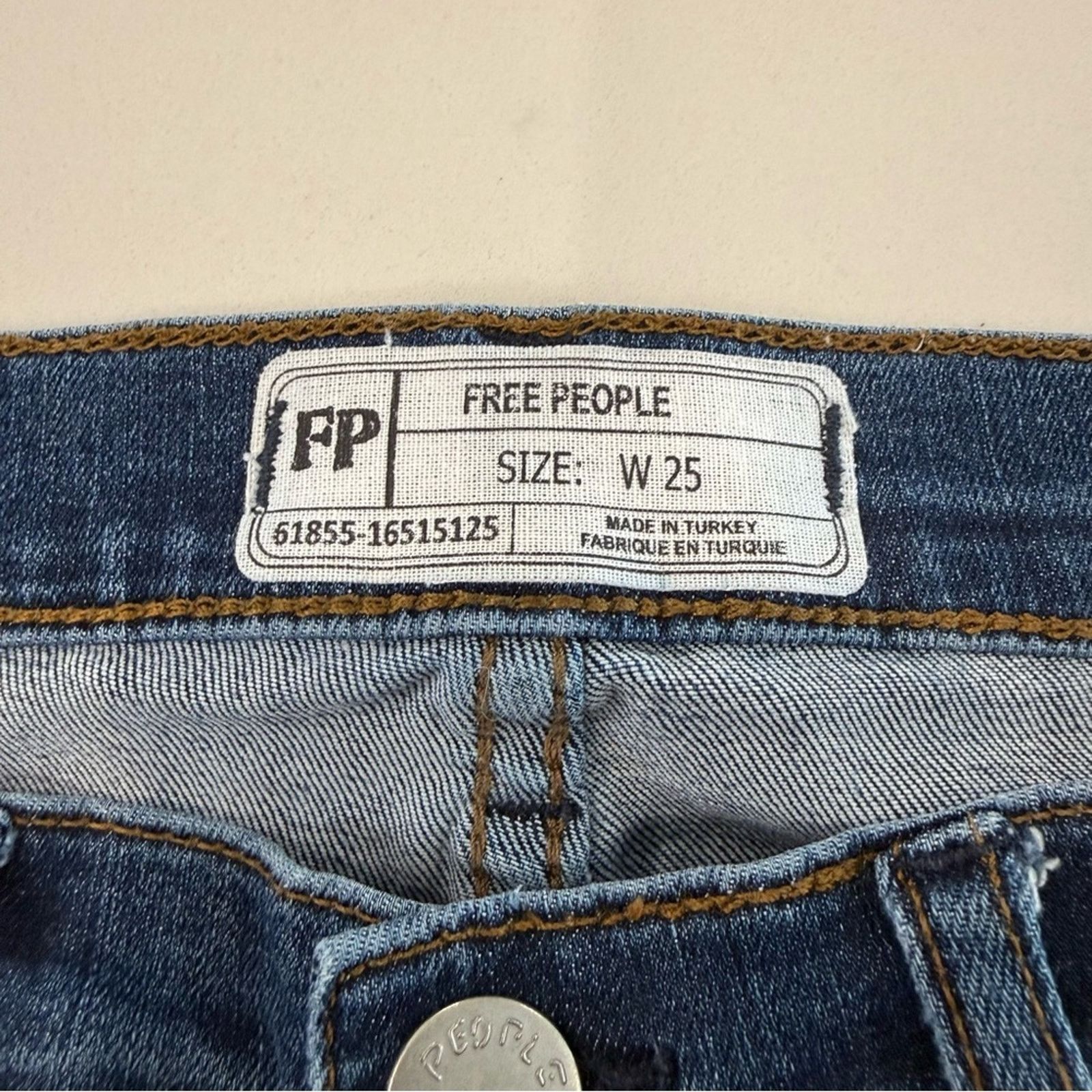Free People Free People Reagan Distressed Skinny Jeans Womens 25 Size 25" / US 0 / IT 36 - 5 Thumbnail