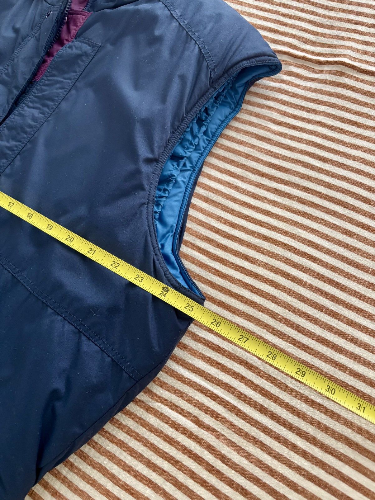 Patagonia Vintage Patagonia Puffer Vest Size US L / EU 52-54 / 3 - 12 Thumbnail