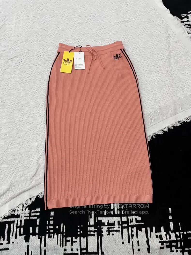 Gucci Gucci Adidas co-branded pink knitted skirt Size 25" / US 0 / IT 36 - 1 Thumbnail