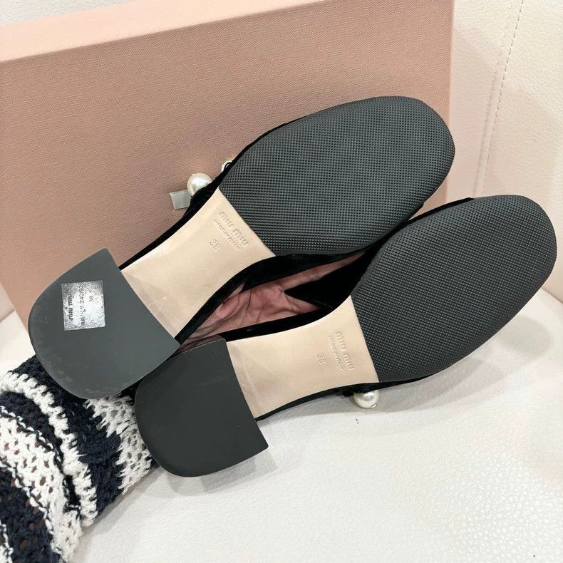 Prada Miumiu Velvet Mary Jane Shoes with Pearl -2505 Size US 7 / IT 37 - 6 Thumbnail