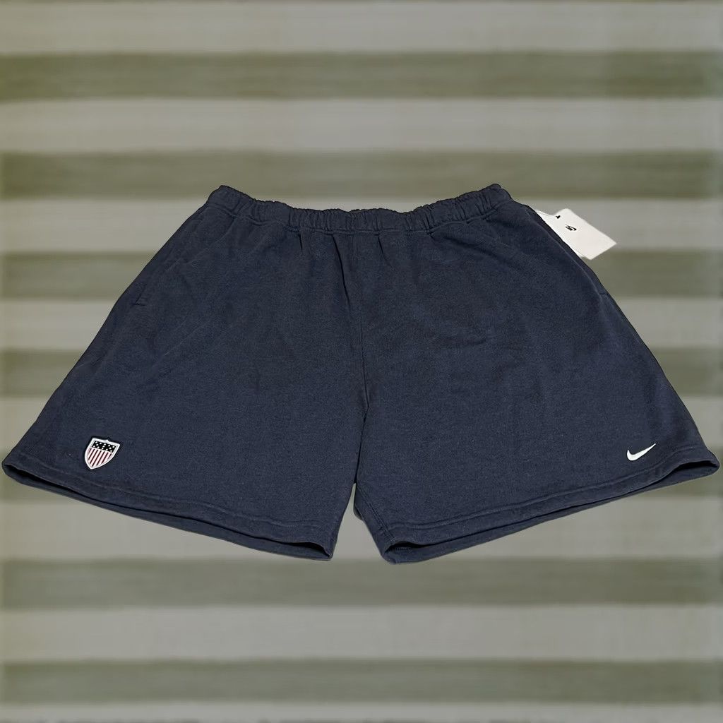 Nike Nike Lab Team USA Soccer Heavyweight Fleece Terry Shorts Mens XL Blue 7in Inseam Drawstring Athletic 88% Cotton 12% Polyester NWT FN1140-473 Size US 36 / EU 52 - 1 Thumbnail
