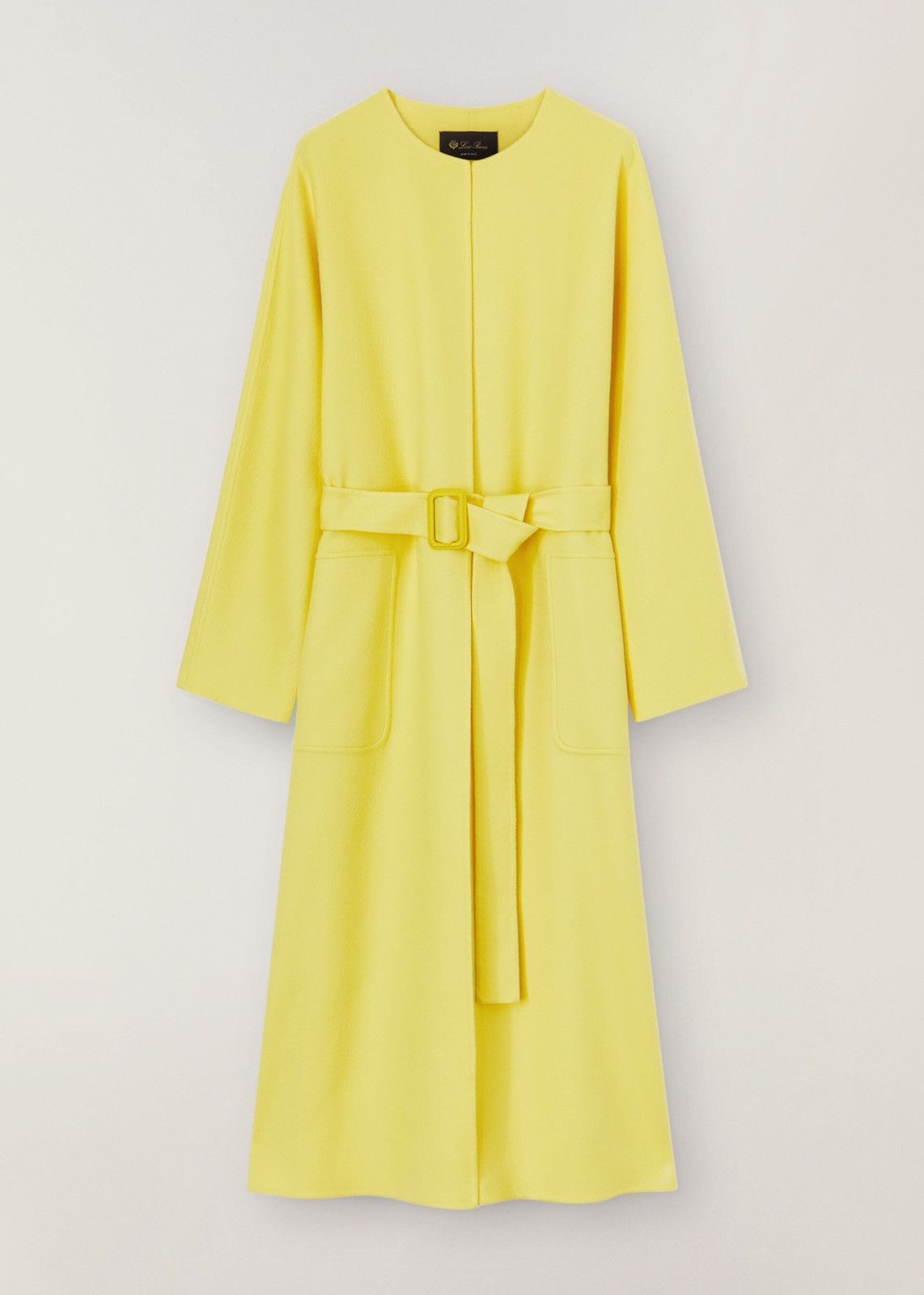 o1srvl11e0424 Coat in Yellow